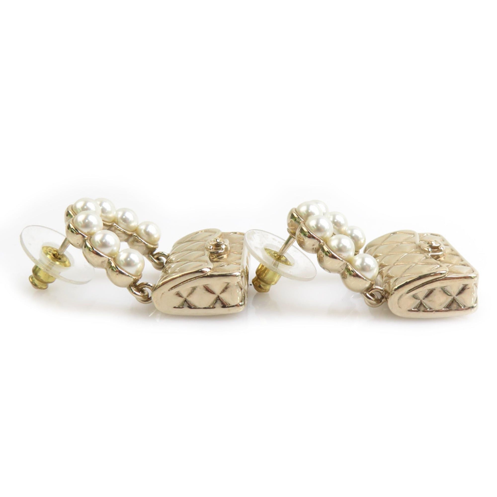 Chanel Chanel earrings, Matelassé design, metal, faux pearl, gold, women's, free shipping, h32051i Size ONE SIZE - 4 Thumbnail