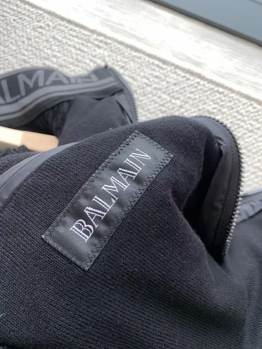 Saint Laurent Paris Balmain Black Logo Knit Sleeve Jacket Size US M / EU 48-50 / 2 - 5 Thumbnail