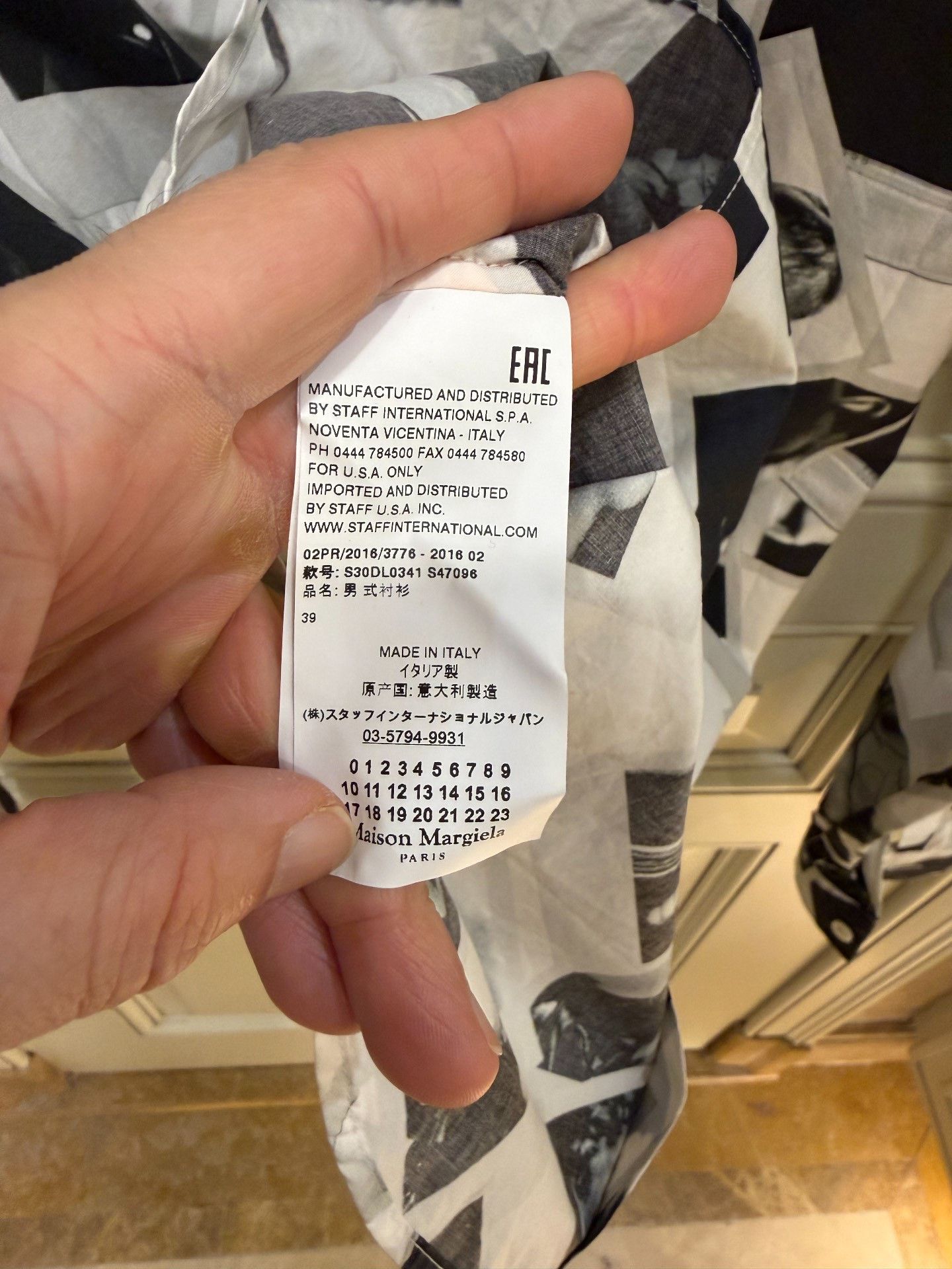 Maison Margiela Maison Margiela Polaroid Print Shirt Size US M / EU 48-50 / 2 - 7 Thumbnail