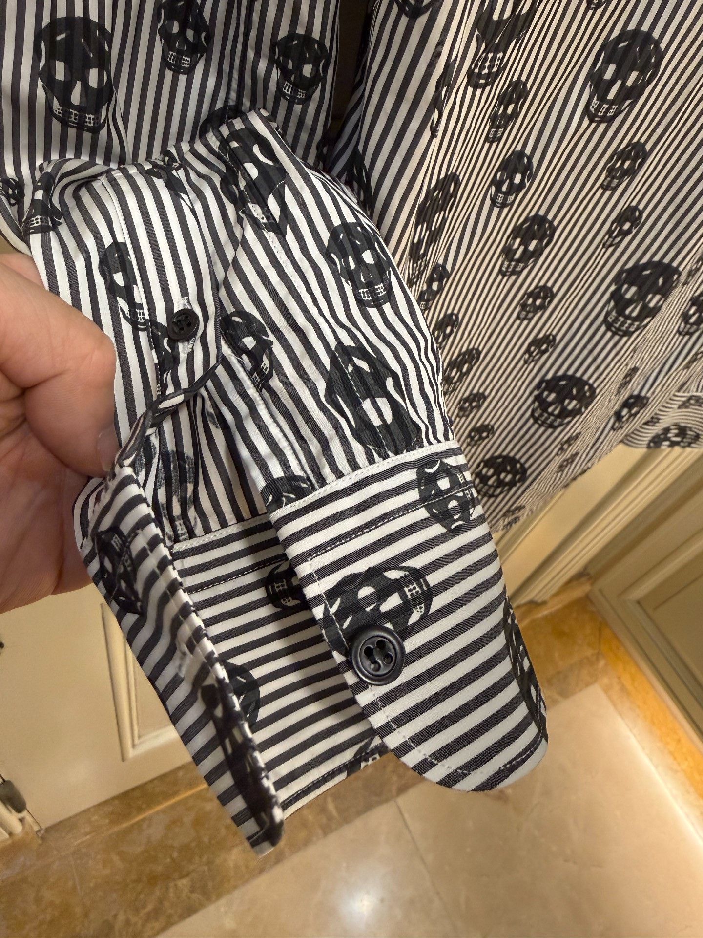 Alexander McQueen Alexander McQueen Striped Skull Print Shirt Size US M / EU 48-50 / 2 - 7 Thumbnail