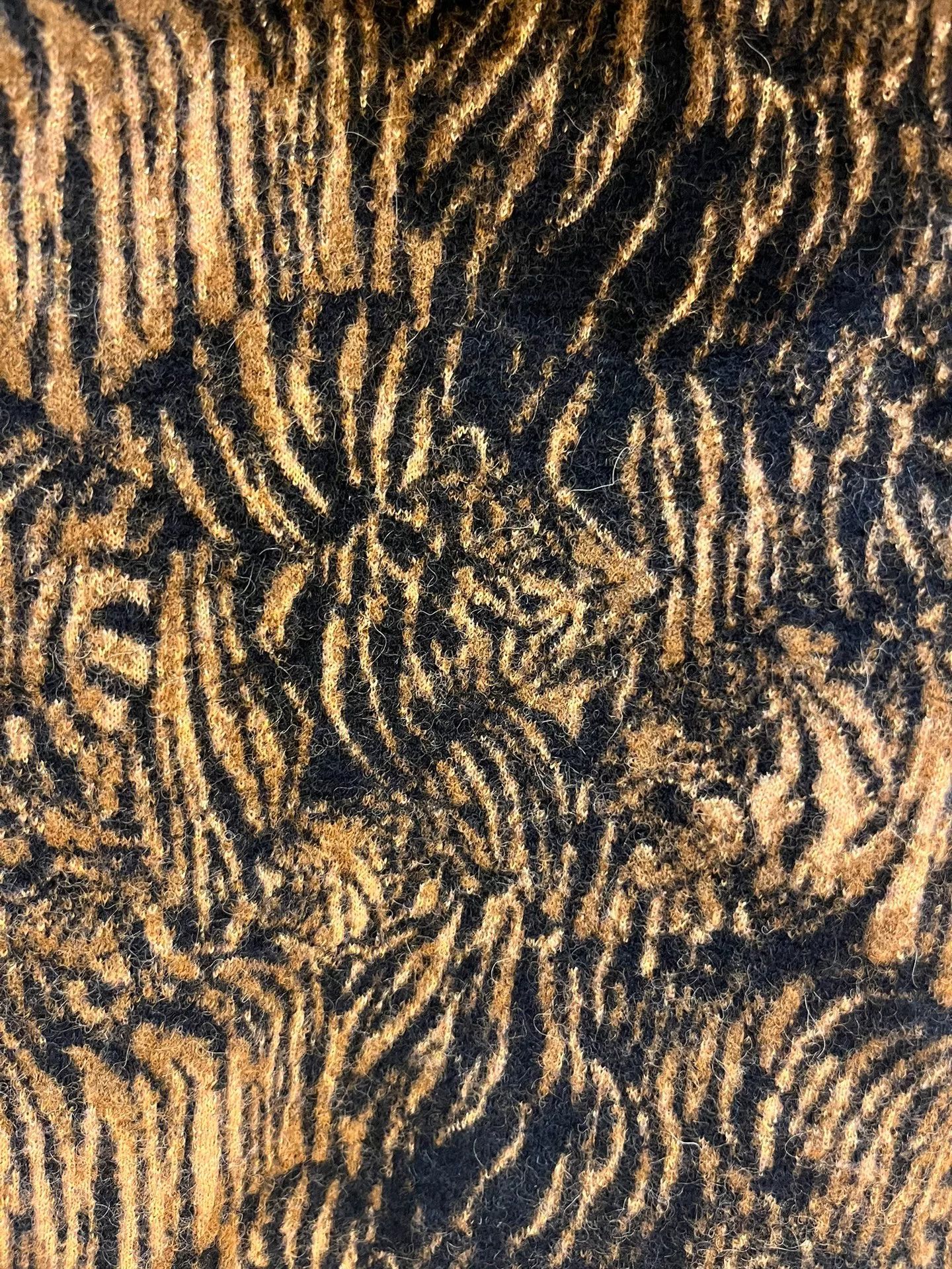 Saint Laurent Paris Saint Laurent Tiger Pattern Hooded Cardigan Size US M / EU 48-50 / 2 - 9 Thumbnail