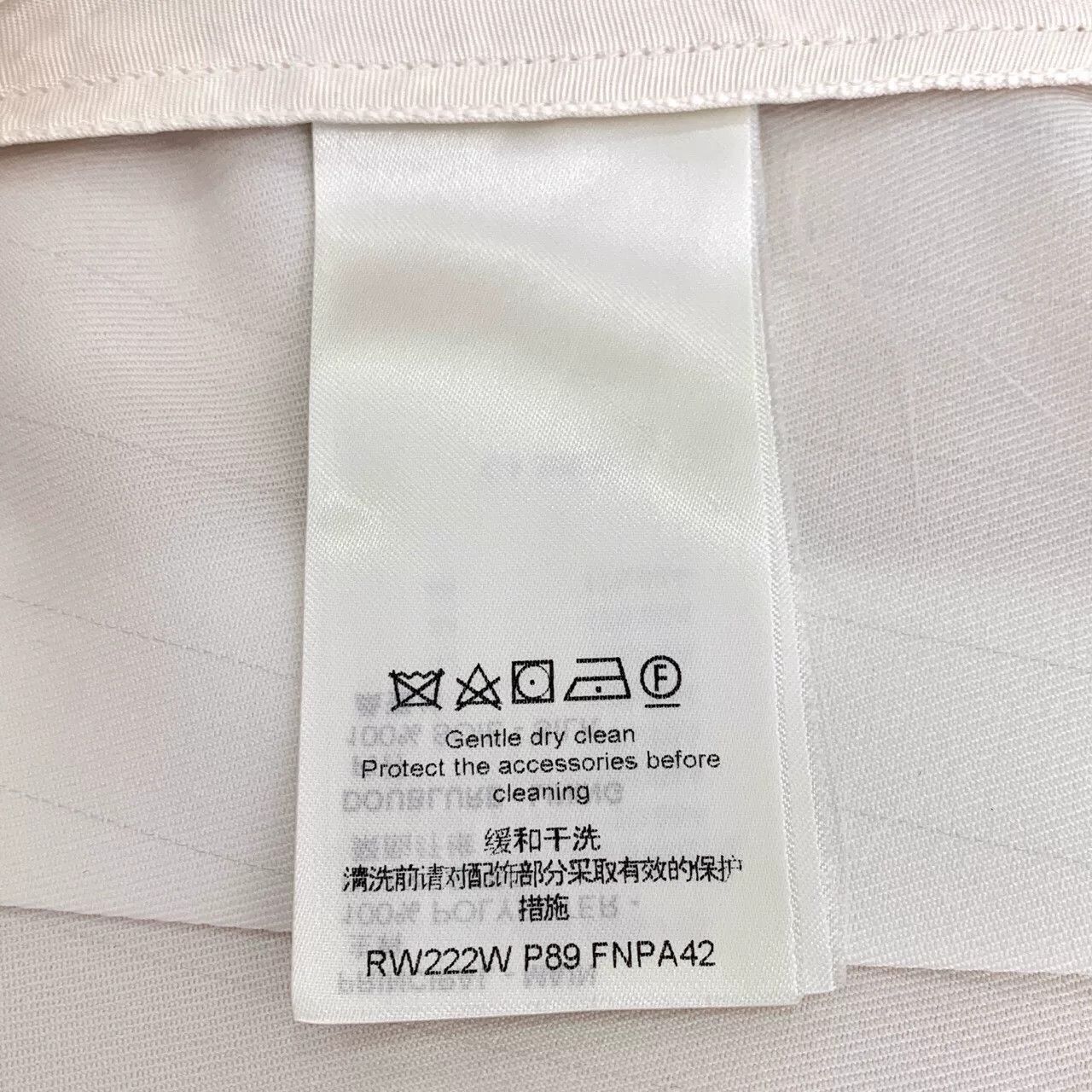Louis Vuitton Louis Vuitton Logo Silk Blend White Pleated Skirt Size 38" / US 16 / IT 52 - 7 Thumbnail