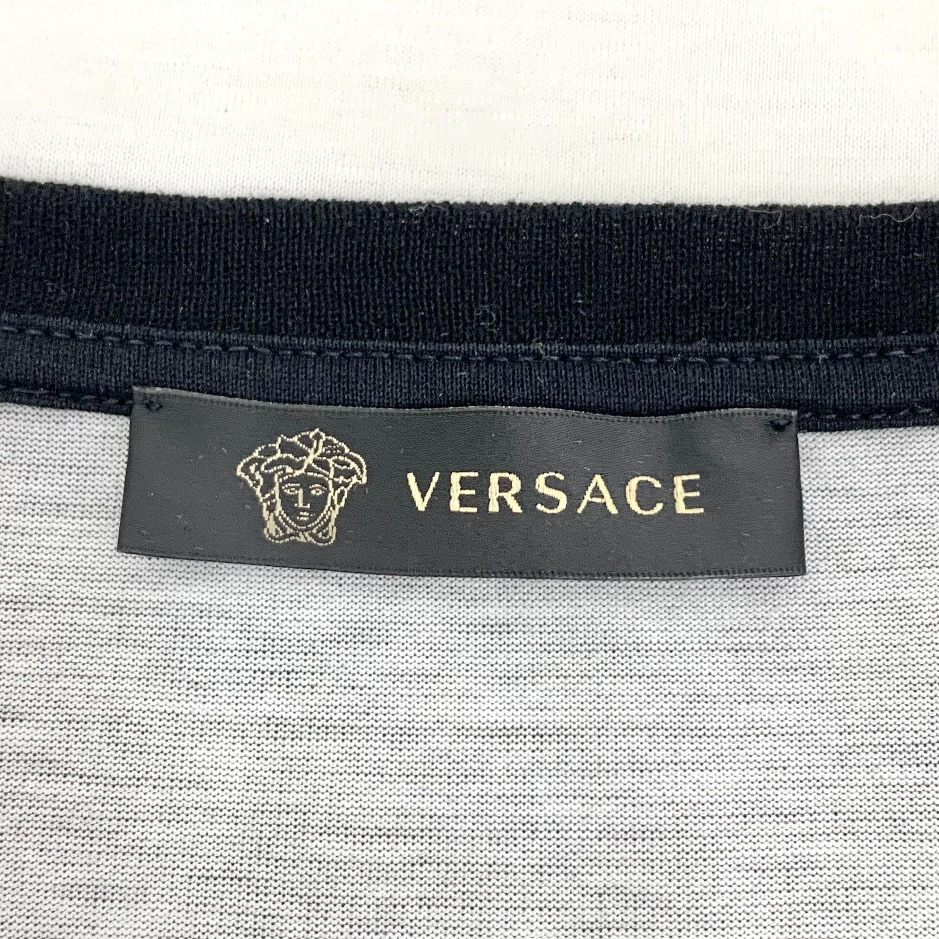 Versace Versace White Baroque Print Cotton T-Shirt Size US M / EU 48-50 / 2 - 5 Thumbnail