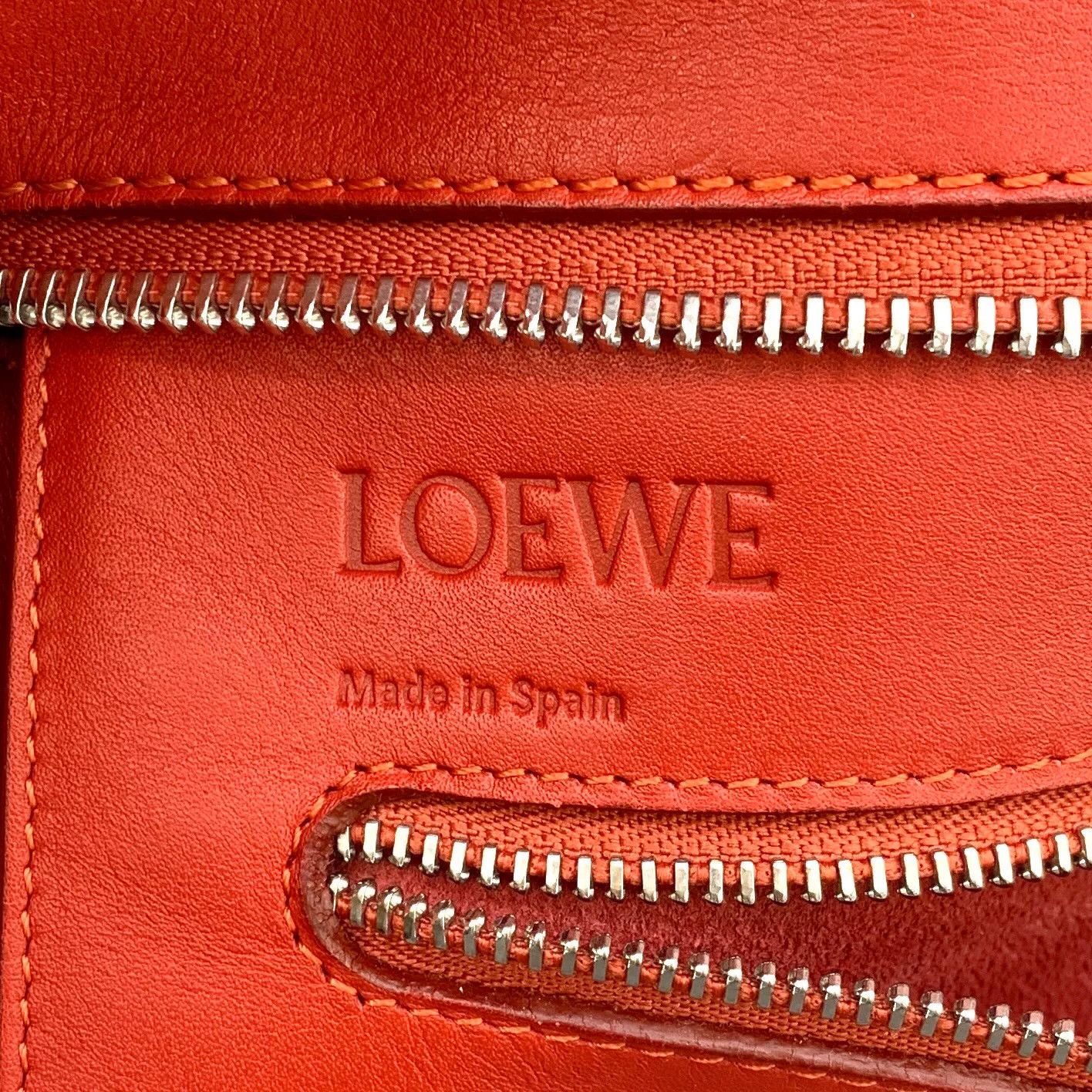 Loewe Loewe Red Logo Embossed Tote Bag Size ONE SIZE - 8 Thumbnail