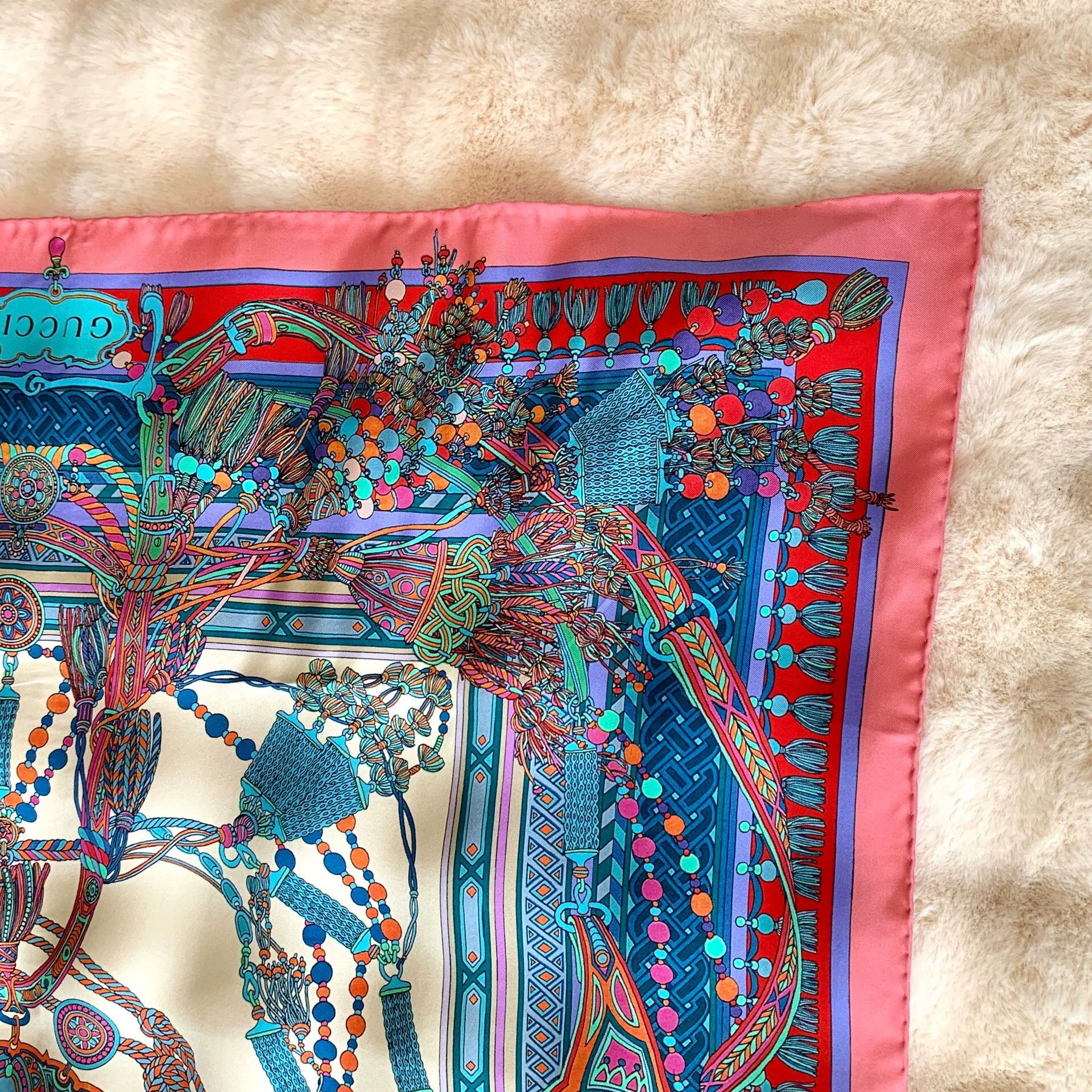 Gucci Gucci Silk Square Scarf with Fringe Size ONE SIZE - 2 Thumbnail