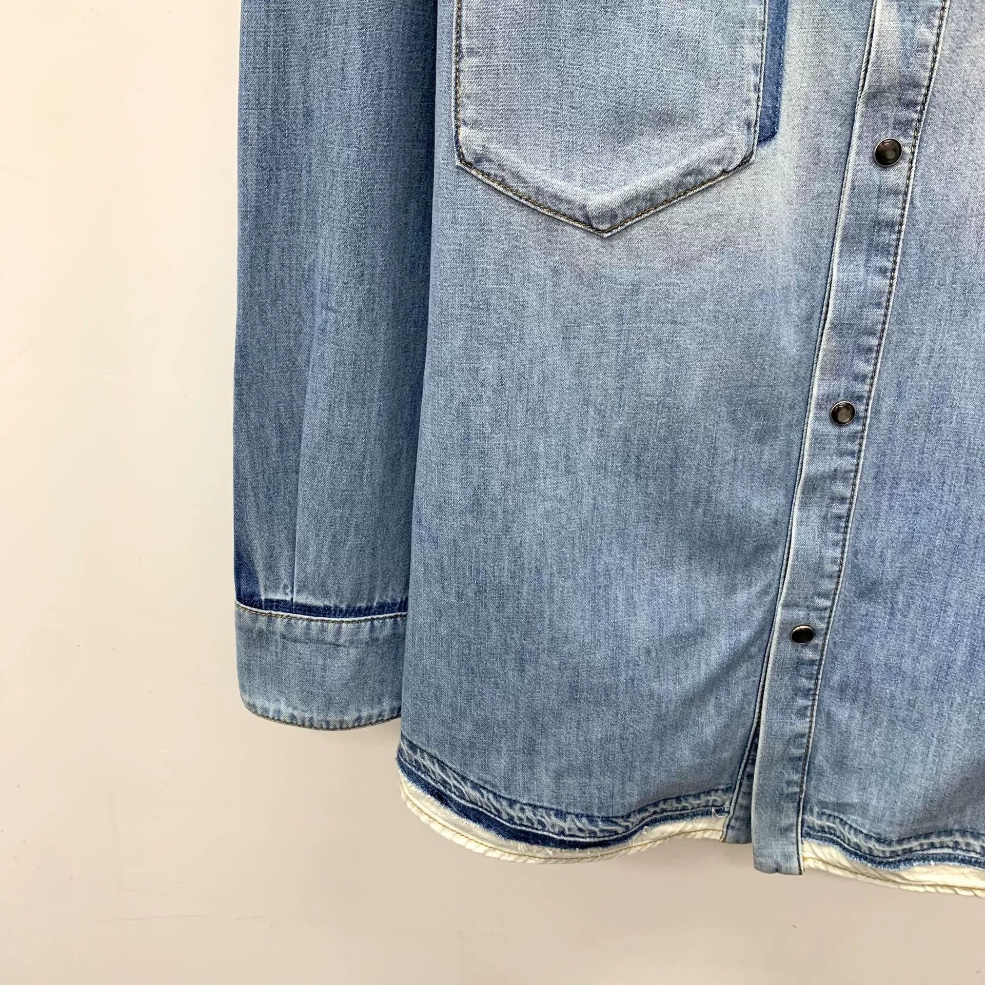 Valentino Valentino Blue Denim Collared Long Sleeve Shirt Size US S / EU 44-46 / 1 - 4 Thumbnail