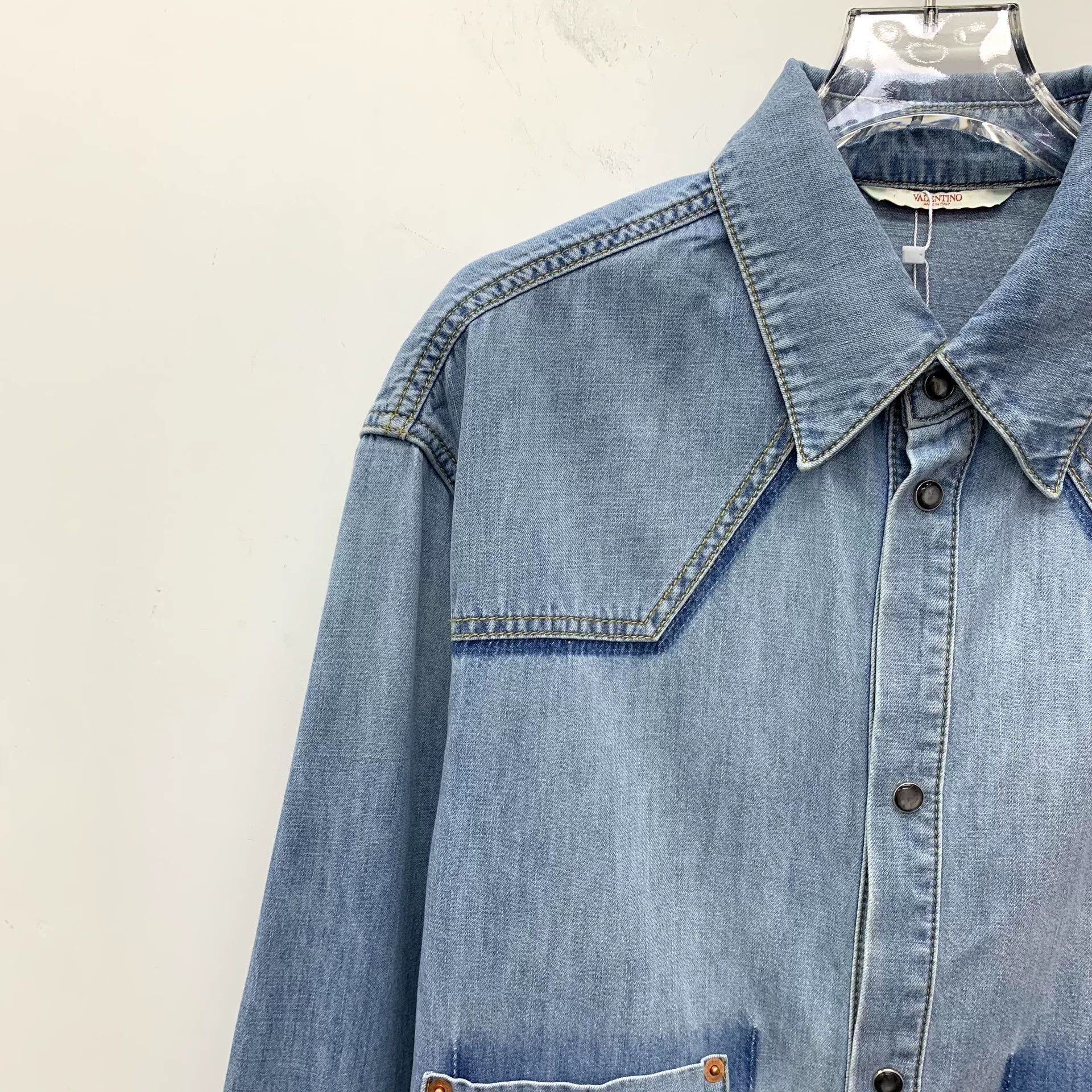 Valentino Valentino Blue Denim Collared Long Sleeve Shirt Size US S / EU 44-46 / 1 - 3 Thumbnail