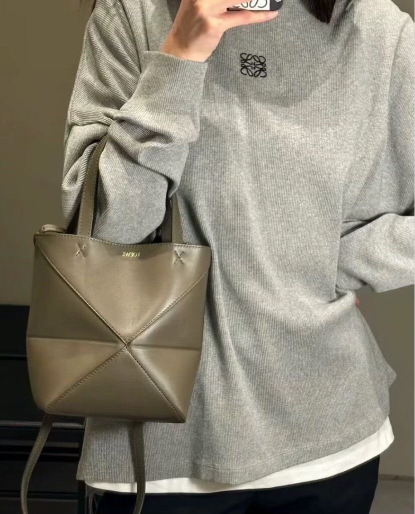 Loewe Loewe 24 Gray Logo Embroidered Cotton Sweater Size S / US 4 / IT 40 - 7 Thumbnail