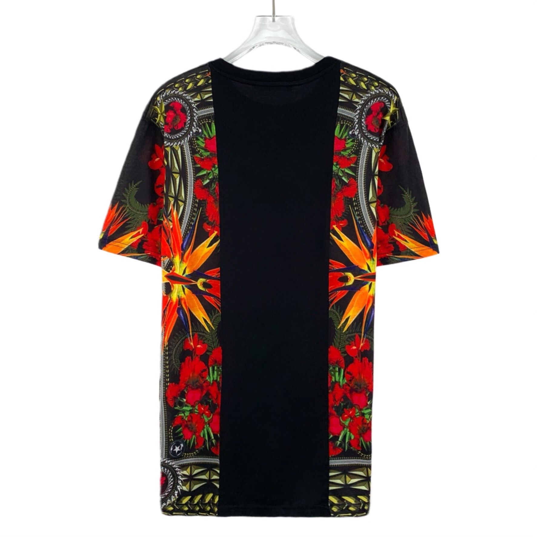 Givenchy Givenchy Floral Madonna Print Cotton T-shirt Size XS / US 0-2 / IT 36-38 - 2 Thumbnail