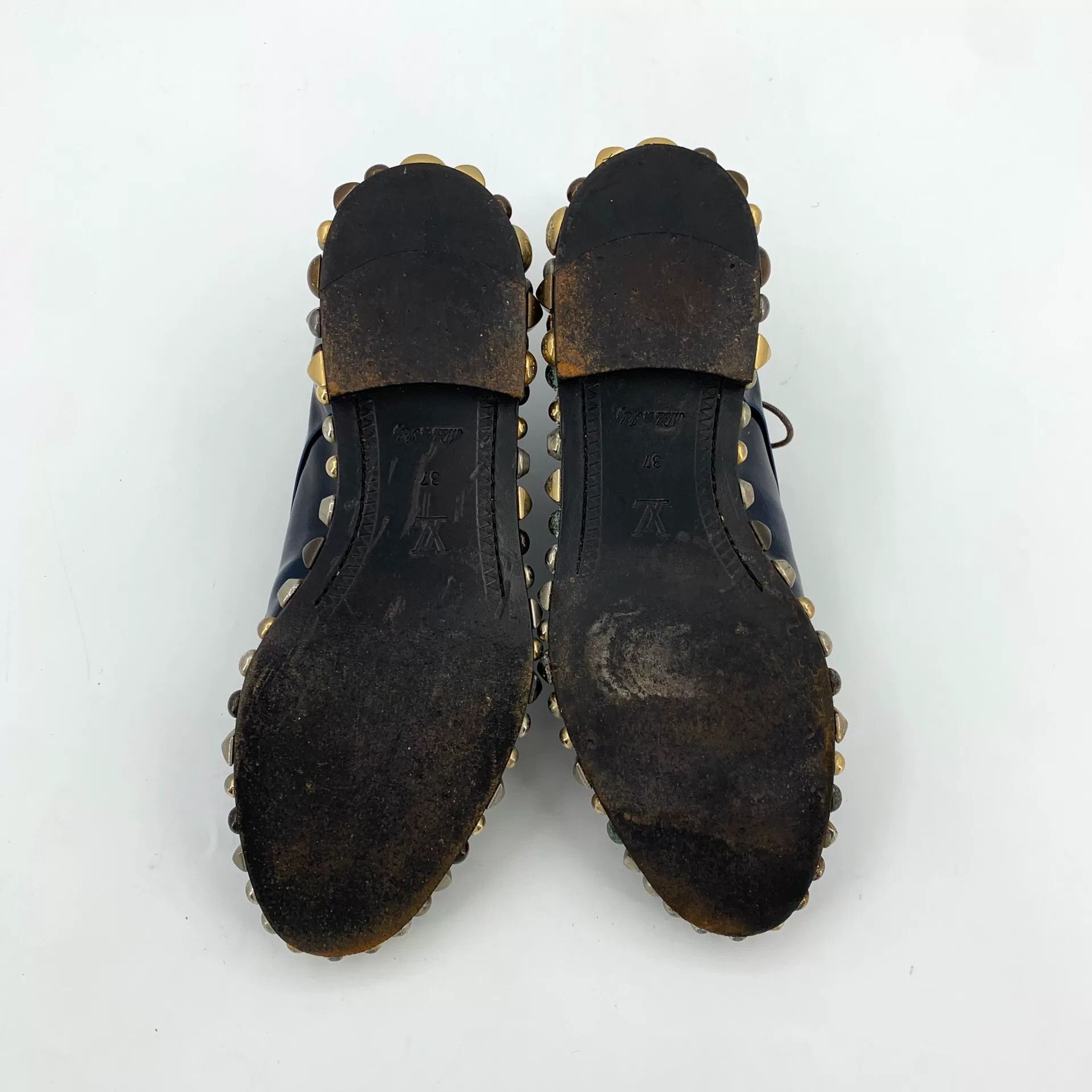 Louis Vuitton Louis Vuitton Black Rivet Lace-Up Leather Shoes Size US 6 / IT 36 - 5 Thumbnail
