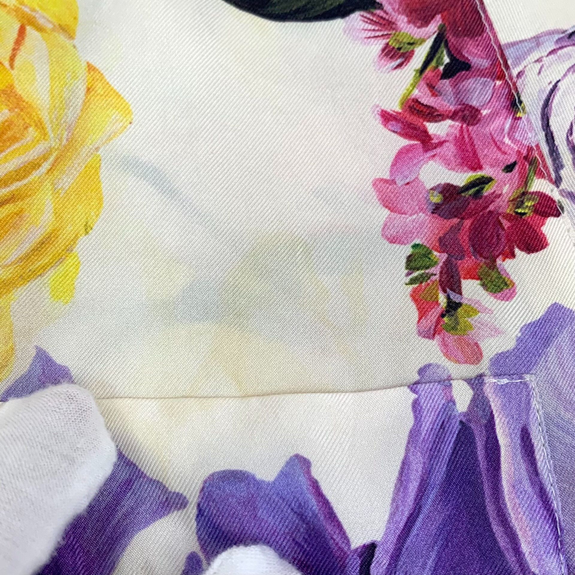 Dolce & Gabbana Dolce Gabbana Floral Print Silk Short-Sleeve Shirt Size XS / US 0-2 / IT 36-38 - 8 Thumbnail