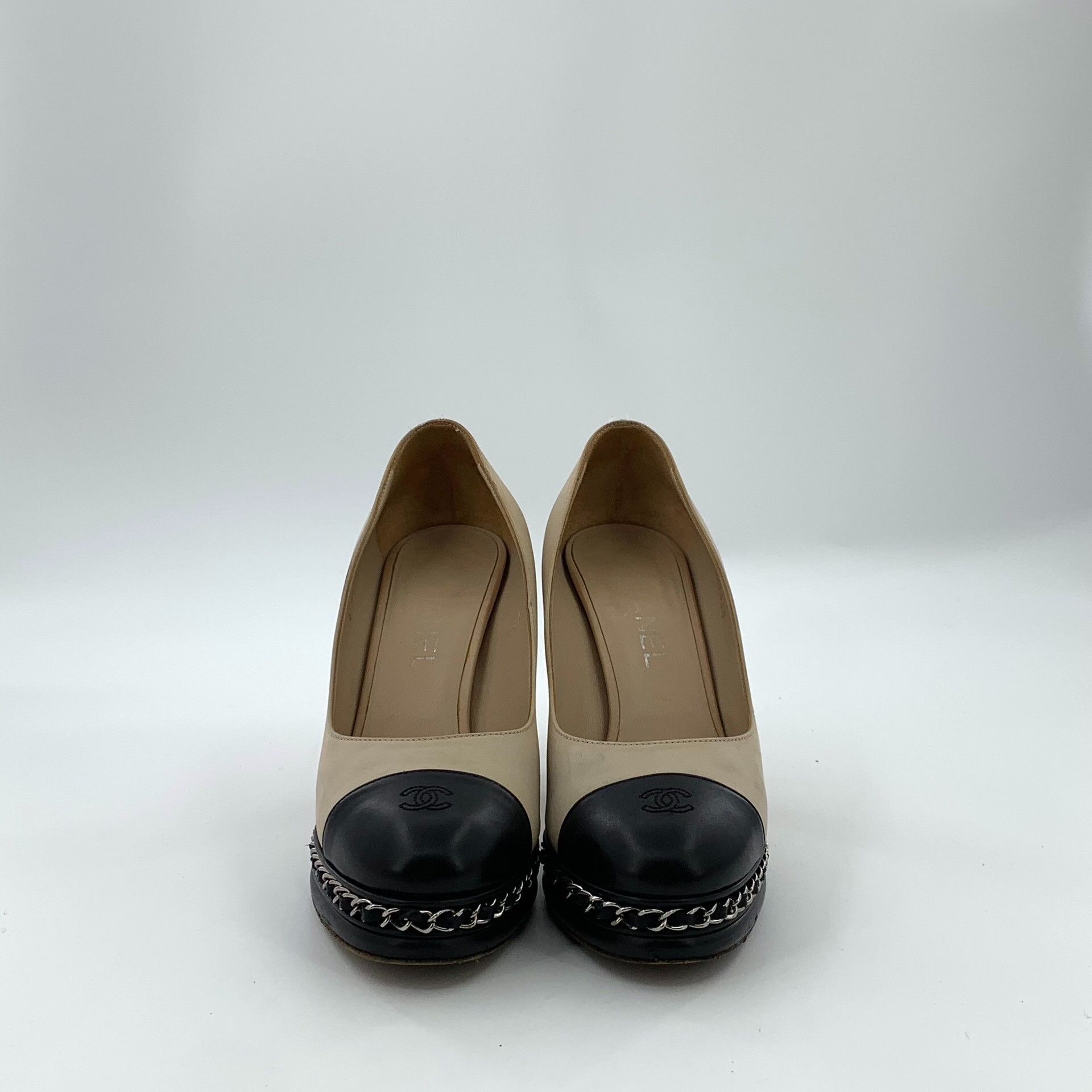Chanel Chanel Chain Leather Logo Stiletto Heels Size US 7 / IT 37 - 3 Thumbnail