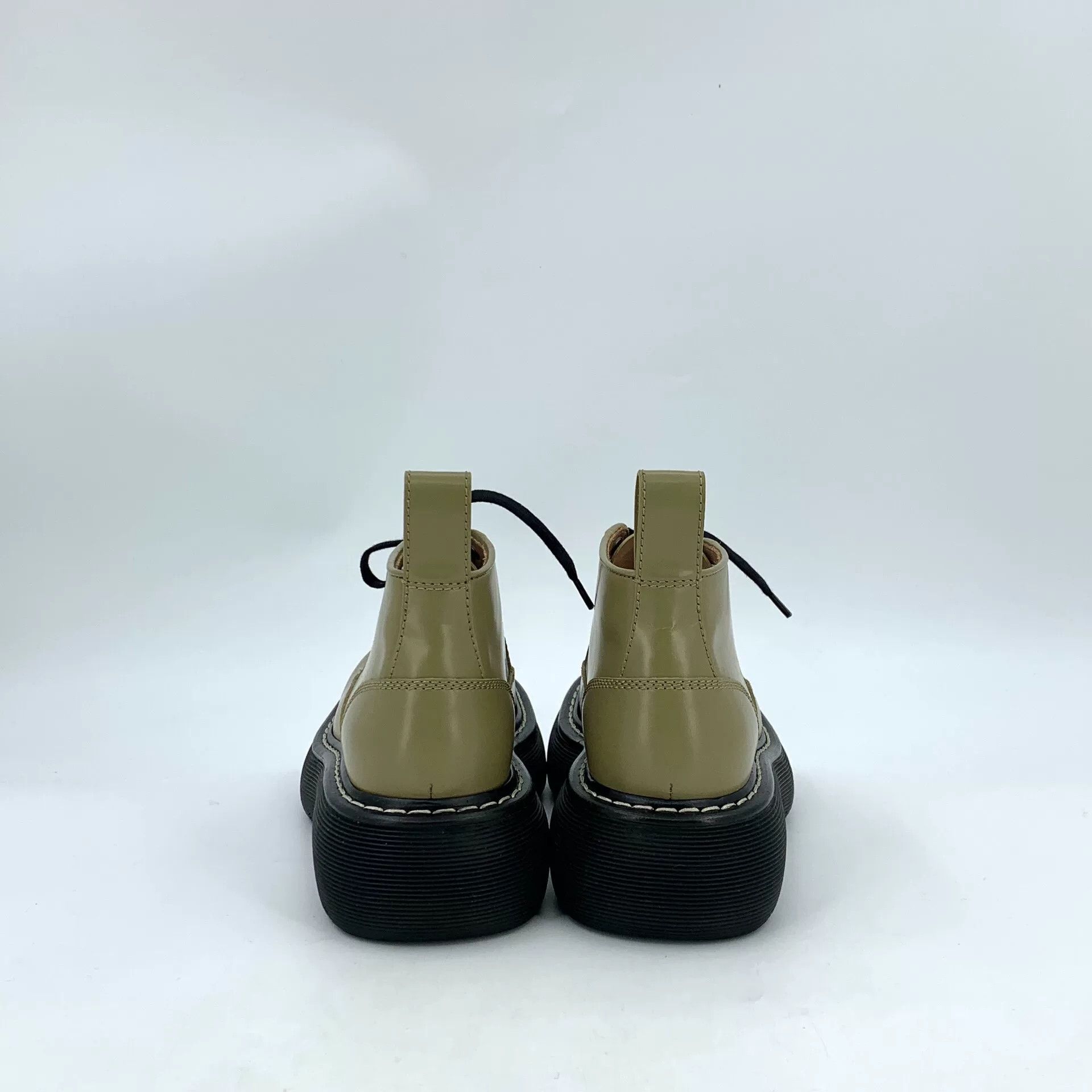 Bottega Veneta Bottega Veneta Olive Green Leather Flat Ankle Boots Size US 5.5 / IT 35.5 - 4 Thumbnail