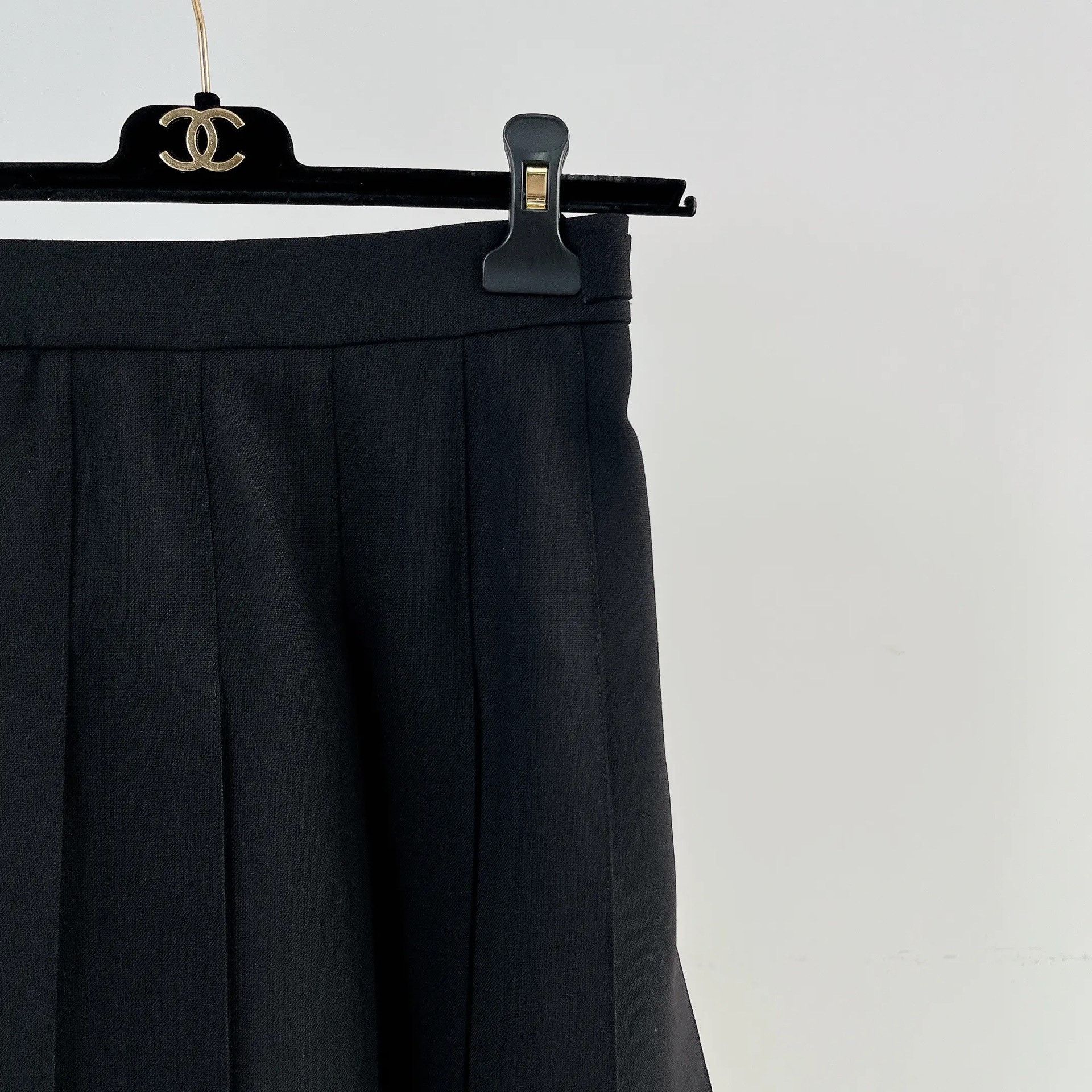 Thom Browne Thom Browne Black Pleated A-line Skirt Size 36" / US 14 / IT 50 - 3 Thumbnail