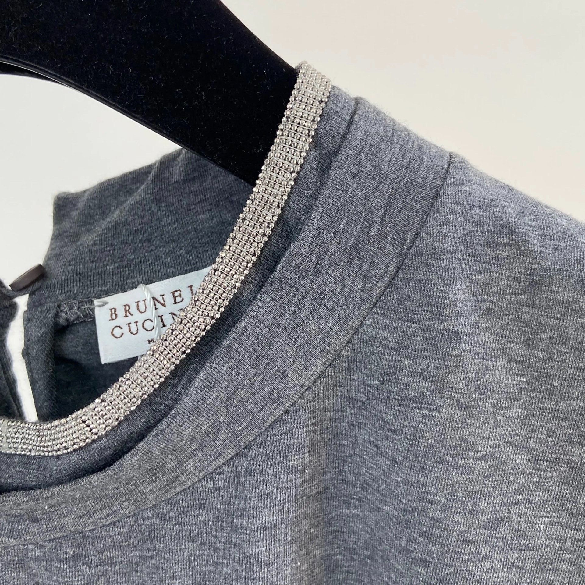 Brunello Cucinelli Brunello Cucinelli Gray Beaded T-shirt XS Size XS / US 0-2 / IT 36-38 - 6 Thumbnail