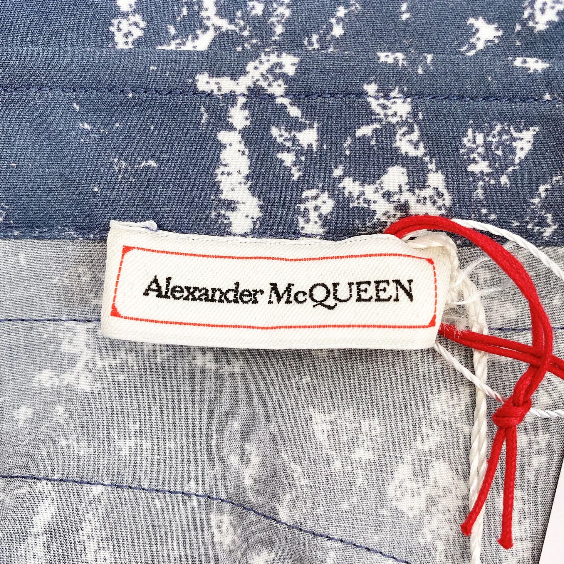 Alexander McQueen Alexander McQueen Blue Printed Shirt Size US XL / EU 56 / 4 - 6 Thumbnail