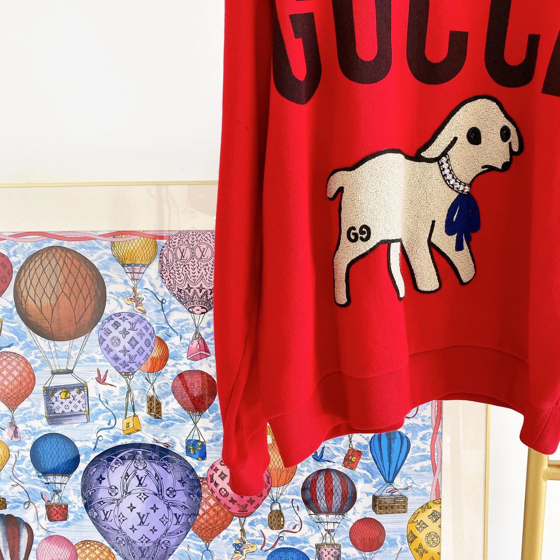 Gucci Gucci Red Lamb Pattern Sweatshirt S Size US S / EU 44-46 / 1 - 4 Thumbnail