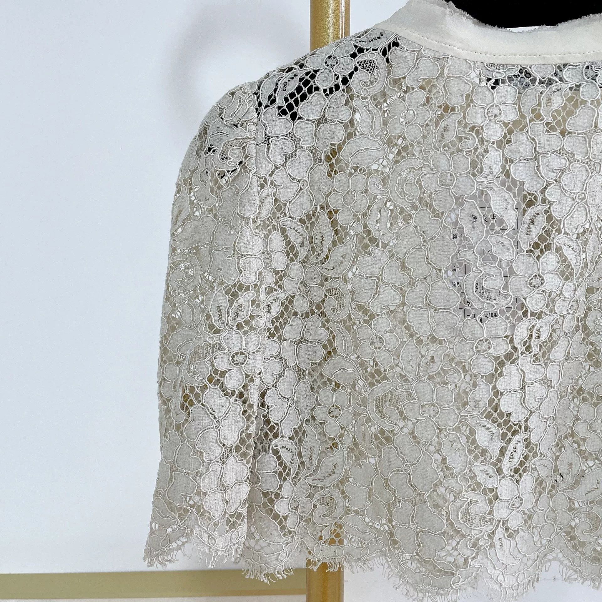 Dolce & Gabbana Dolce & Gabbana White Knit Top Size S / US 4 / IT 40 - 3 Thumbnail
