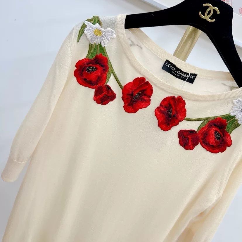 Dolce & Gabbana Dolce & Gabbana Floral Sweater Size S / US 4 / IT 40 - 4 Thumbnail
