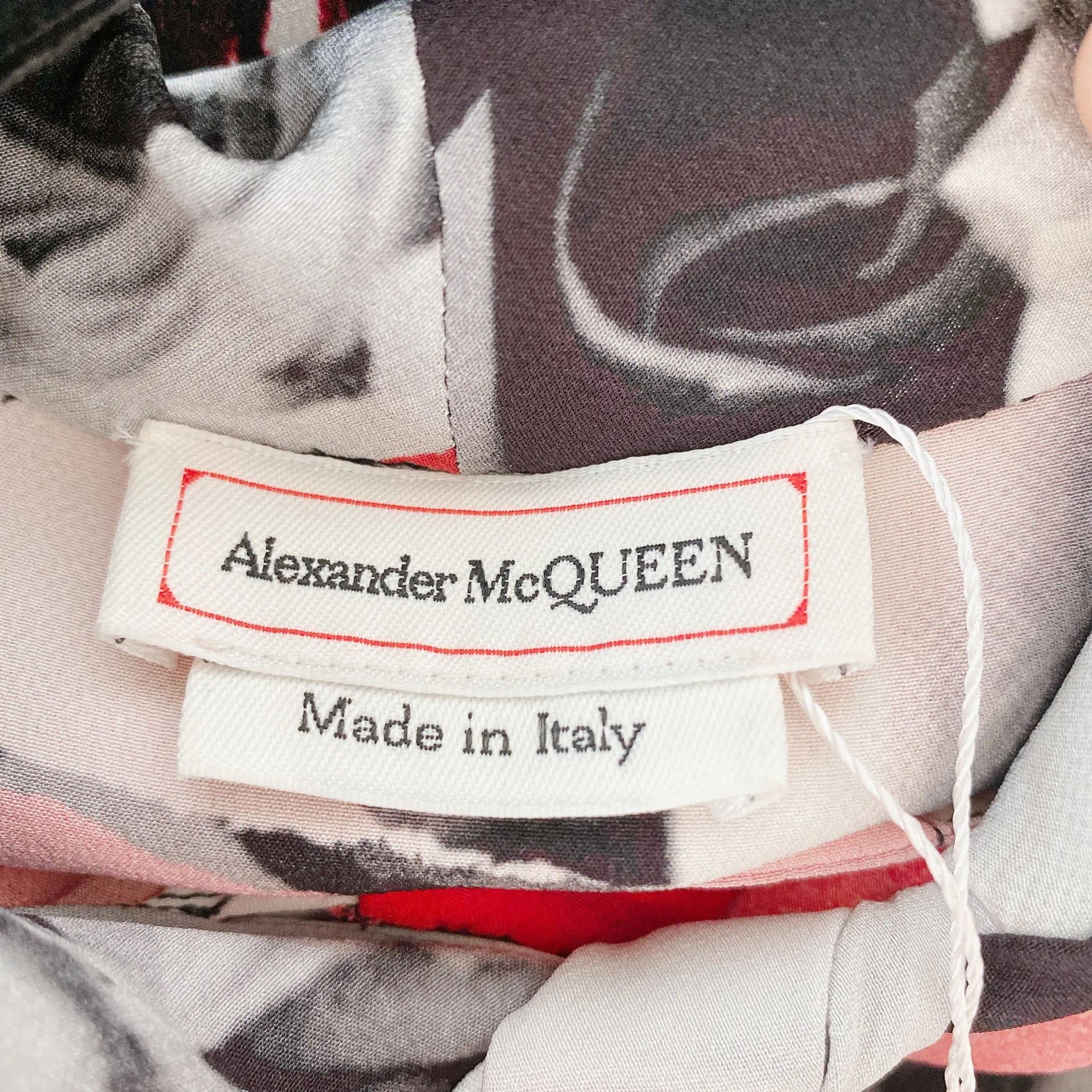 Alexander McQueen Alexander MCQueen All-Over Print Shirt Size S / US 4 / IT 40 - 5 Thumbnail