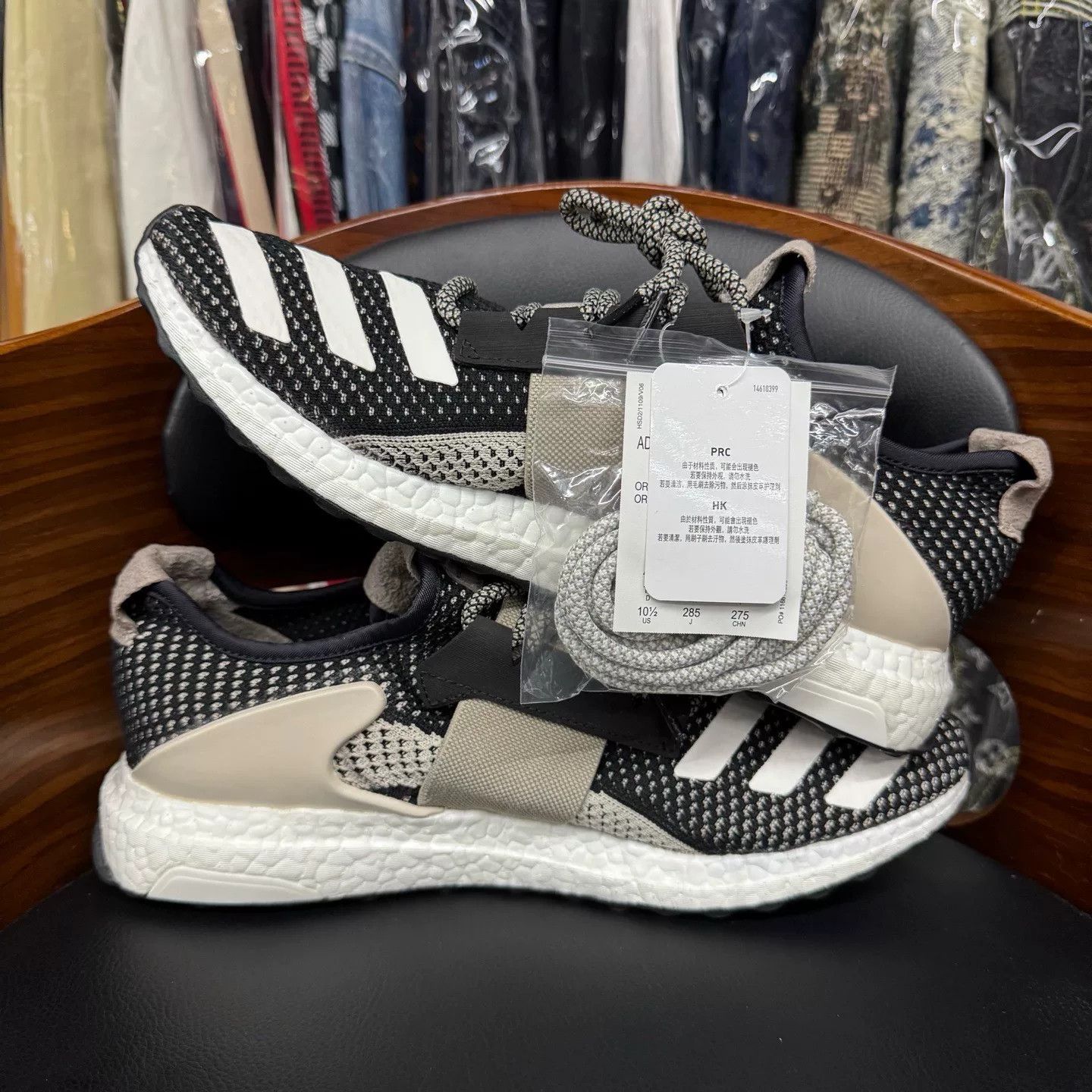 Adidas Adidas Gray Lowtop Sneakers 44.5 Men Size US 11 / EU 44 - 7 Thumbnail