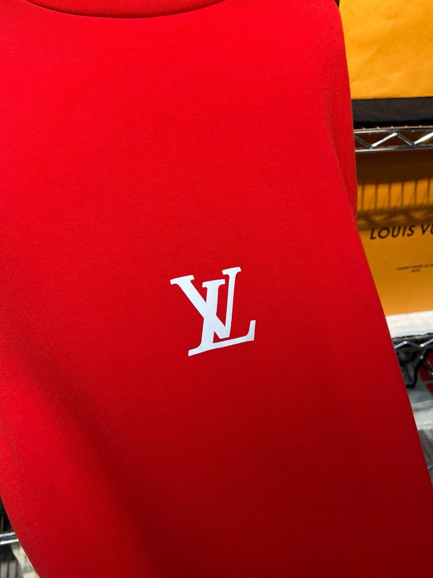 Louis Vuitton Louis Vuitton Hoodie XXL Men Size US XXL / EU 58 / 5 - 5 Thumbnail