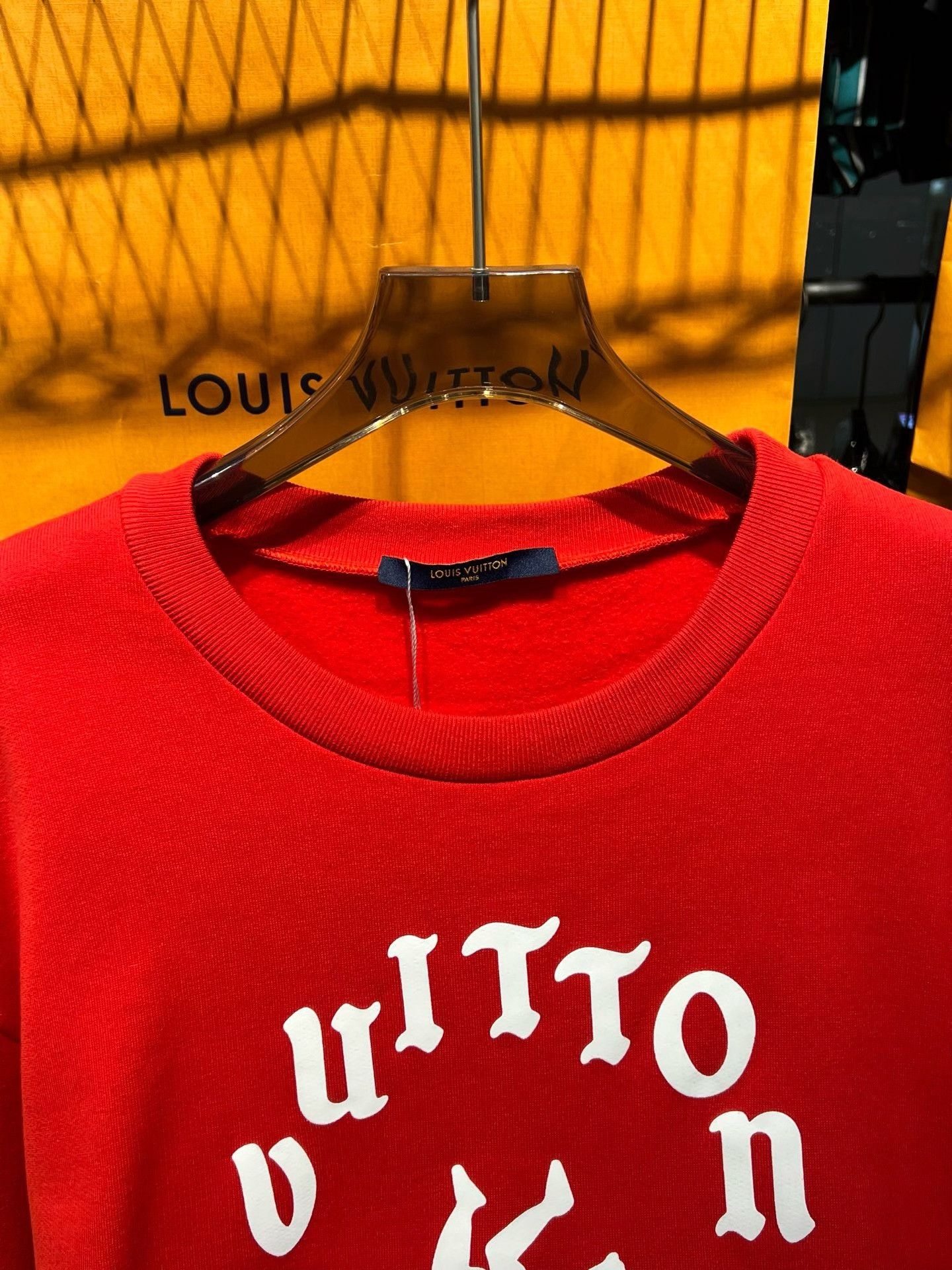 Louis Vuitton Louis Vuitton Hoodie XXL Men Size US XXL / EU 58 / 5 - 2 Thumbnail