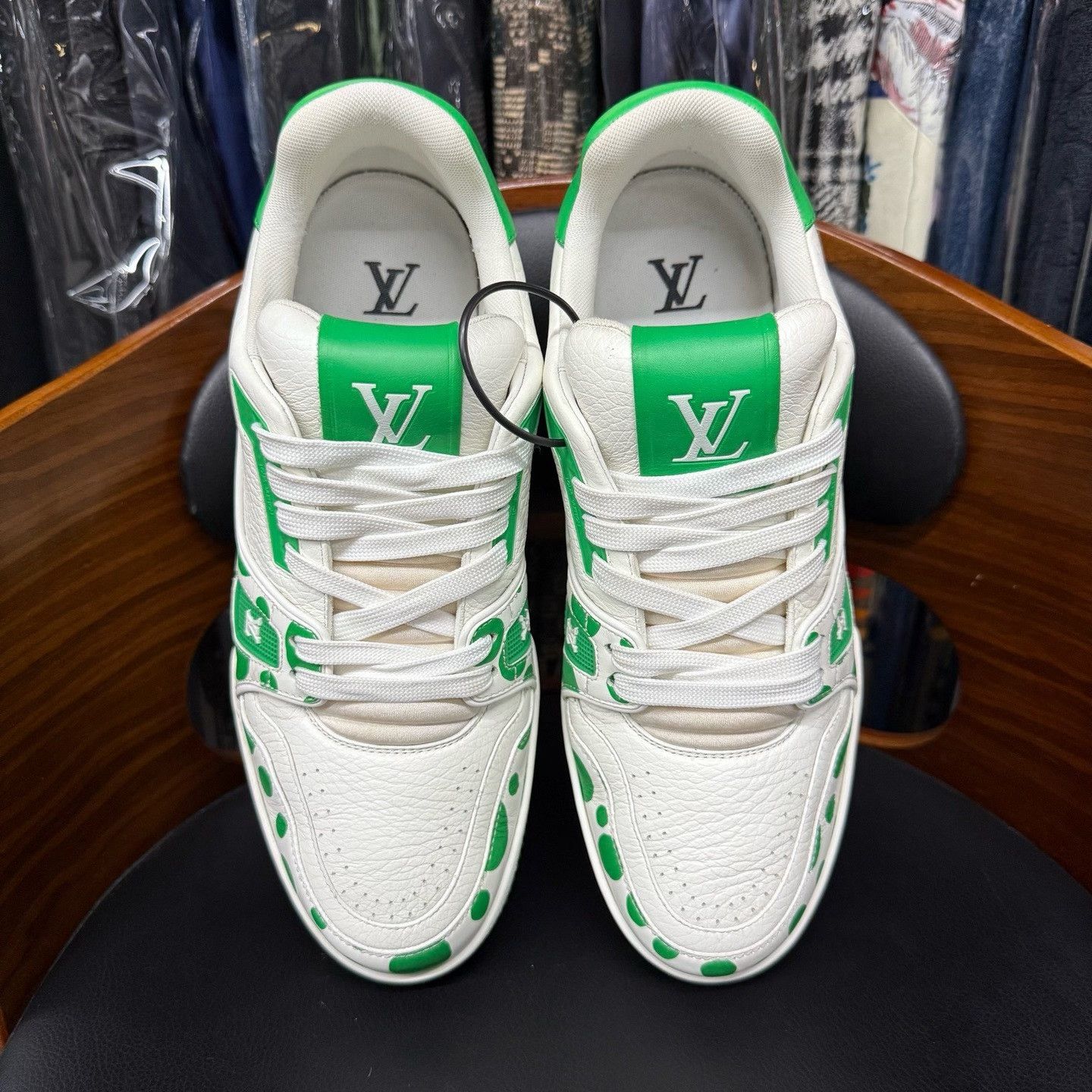 Louis Vuitton Louis Vuitton Collab Limited Green Lowtop Sneakers 41 Men Size US 8.5 / EU 41-42 - 5 Thumbnail