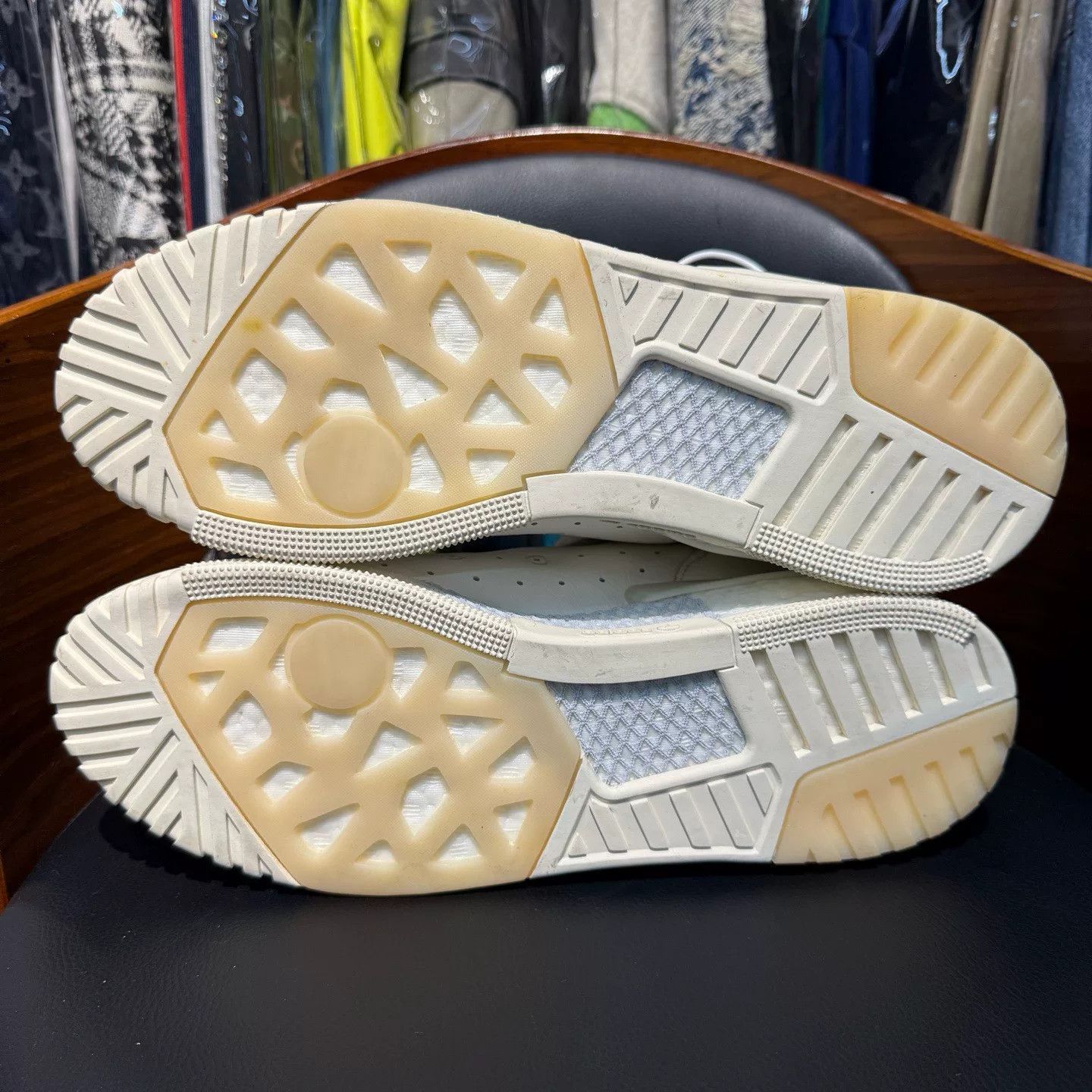 Adidas Adidas White Lowtop Sneakers 44.5 Men Size US 11 / EU 44 - 9 Thumbnail