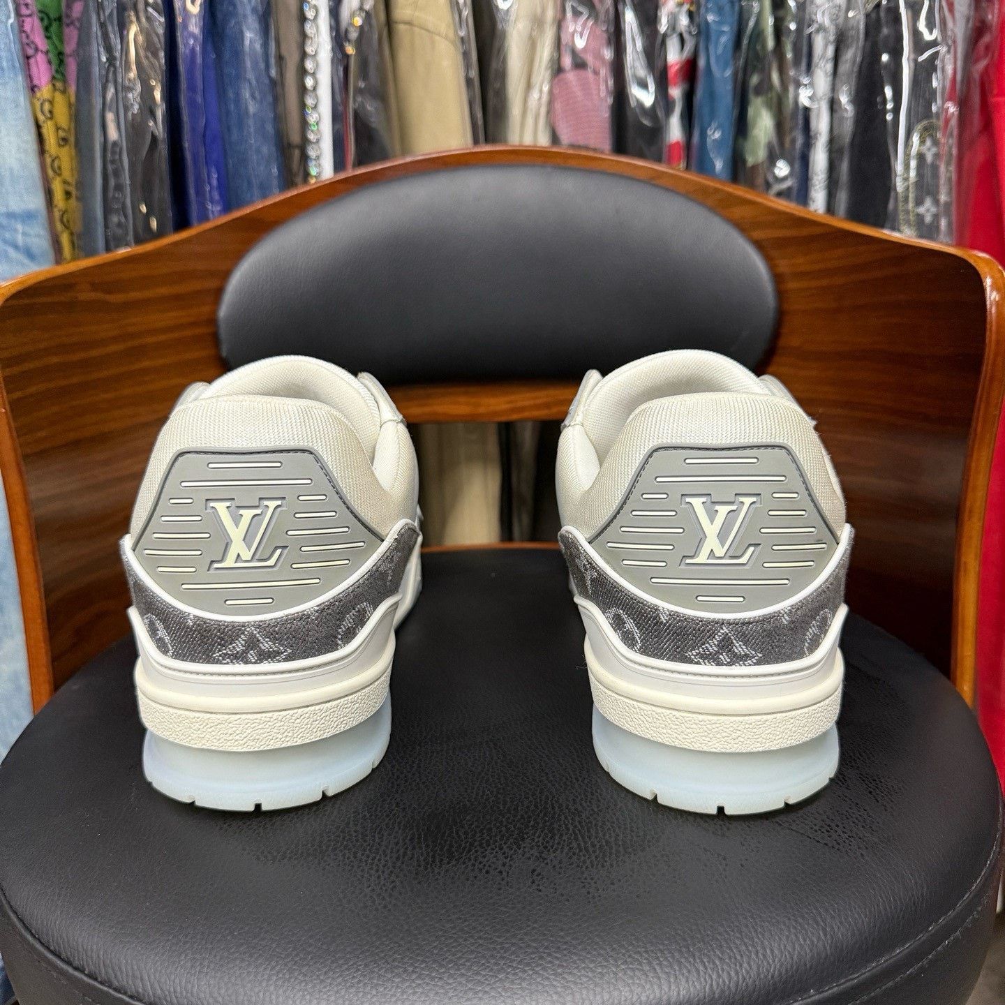 Louis Vuitton Louis Vuitton Training Denim White Lowtop Sneakers 10 Men Size US 10 / EU 43 - 3 Thumbnail