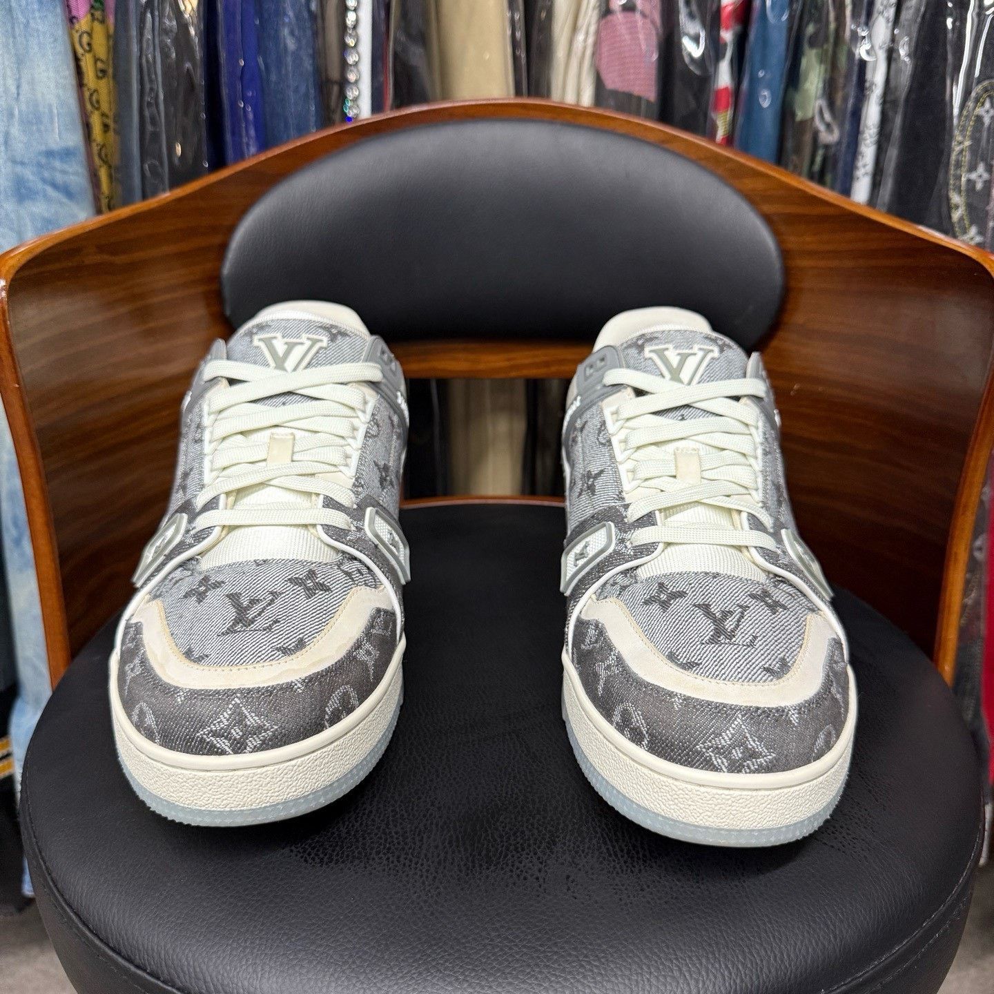 Louis Vuitton Louis Vuitton Training Denim White Lowtop Sneakers 10 Men Size US 10 / EU 43 - 2 Thumbnail