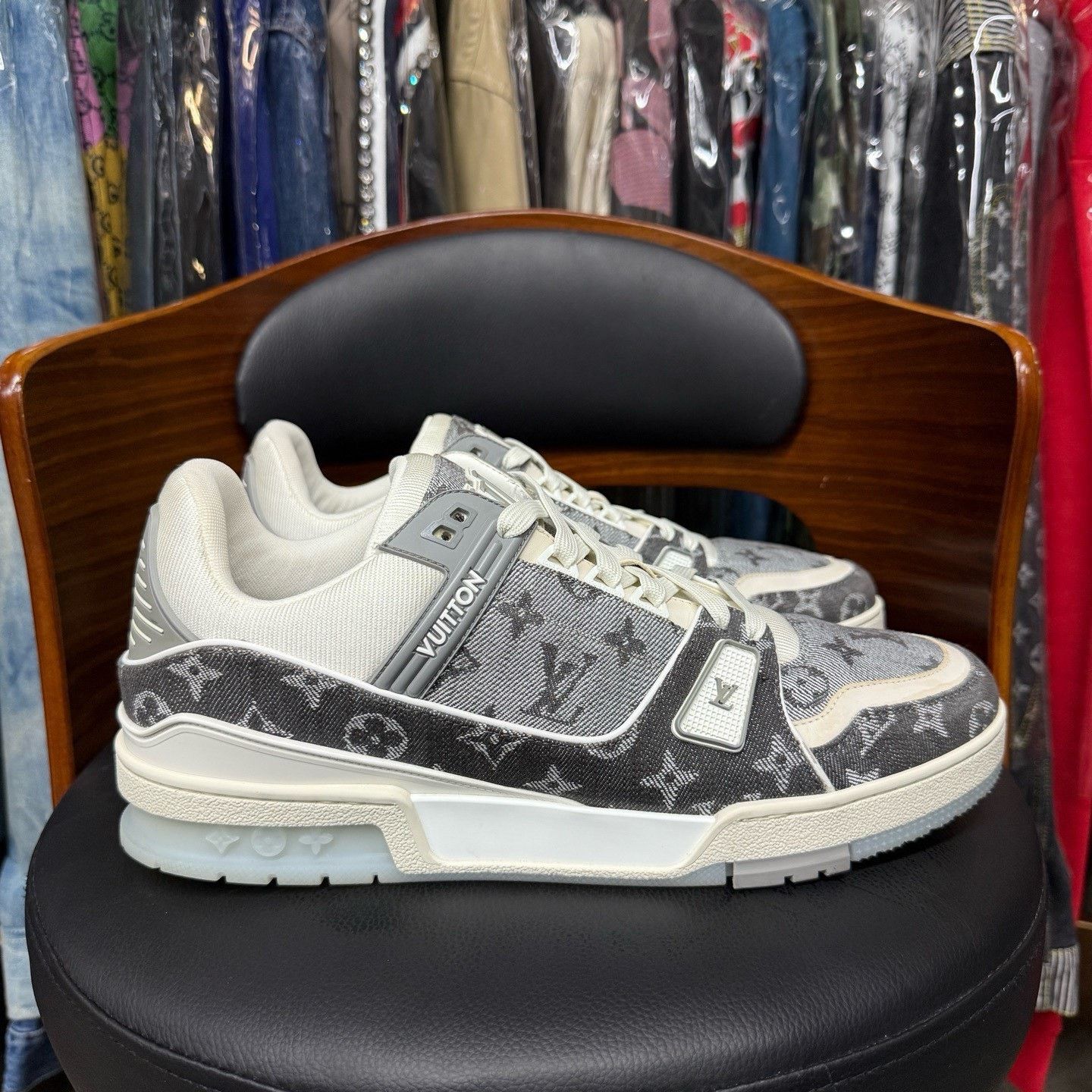 Louis Vuitton Louis Vuitton Training Denim White Lowtop Sneakers 10 Men Size US 10 / EU 43 - 4 Thumbnail