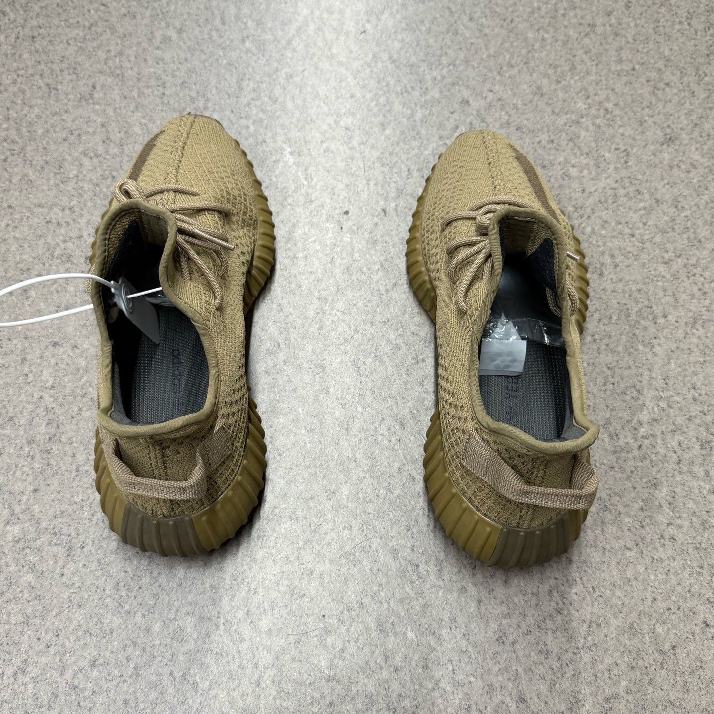 Adidas Adidas YEEZY350 Lowtop Sneakers 45 Men Size US 11.5 / EU 44-45 - 8 Thumbnail