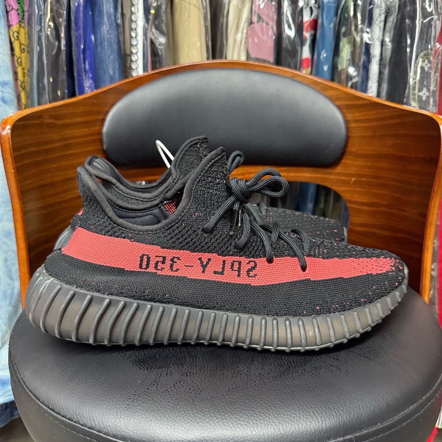 Adidas Adidas YEEZY350 Black Lowtop Sneakers 45 Men Size US 11.5 / EU 44-45 - 4 Thumbnail