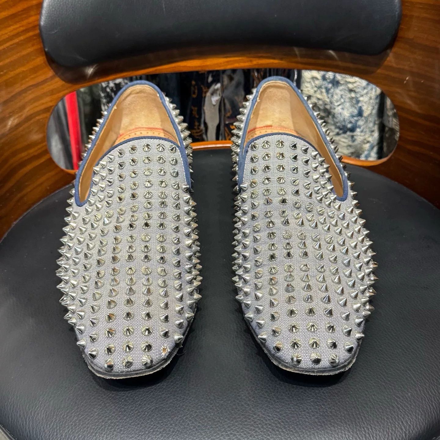 Christian Louboutin Christian Louboutin Silver Lowtop Sneakers 42 Men Size US 9 / EU 42 - 2 Thumbnail