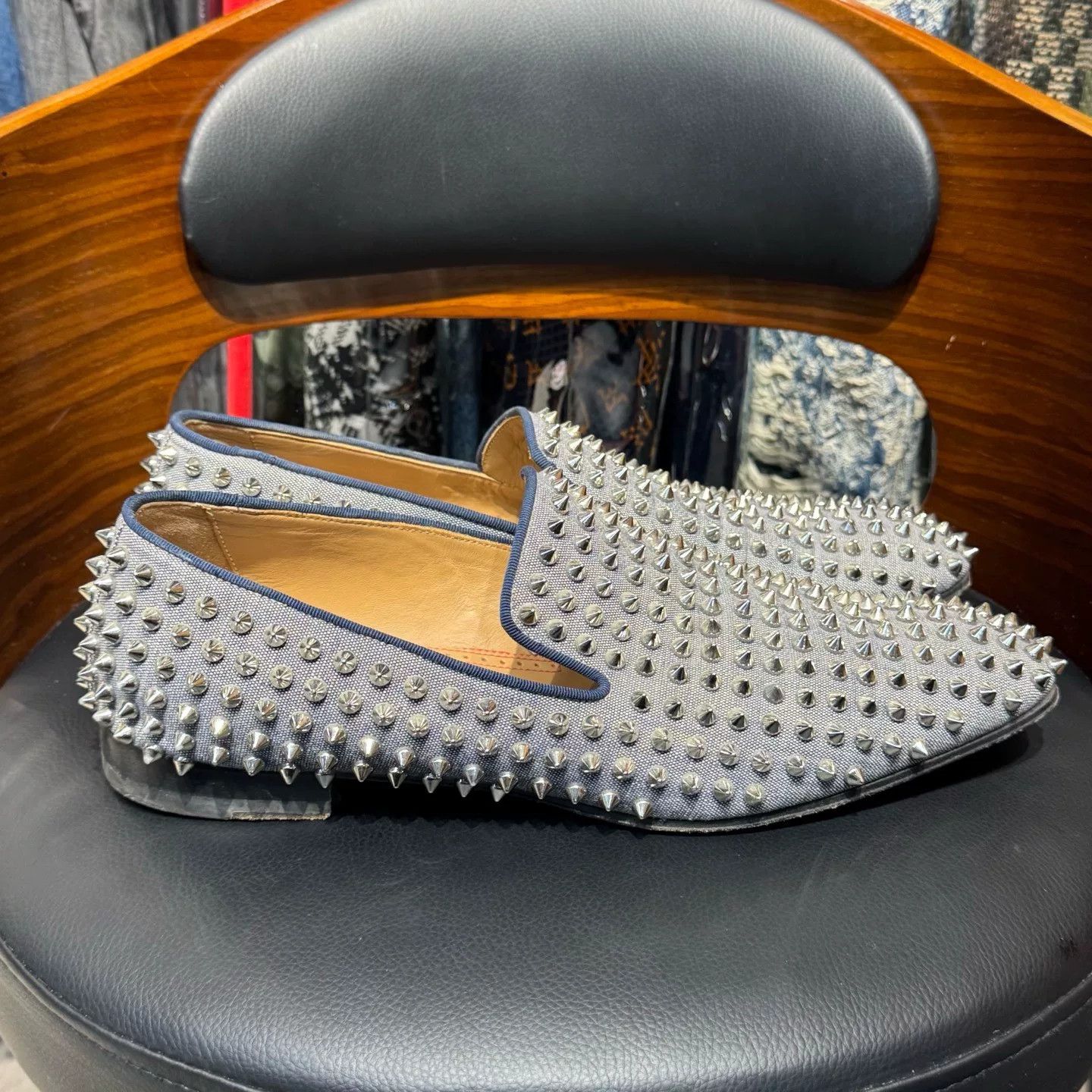 Christian Louboutin Christian Louboutin Silver Lowtop Sneakers 42 Men Size US 9 / EU 42 - 4 Thumbnail