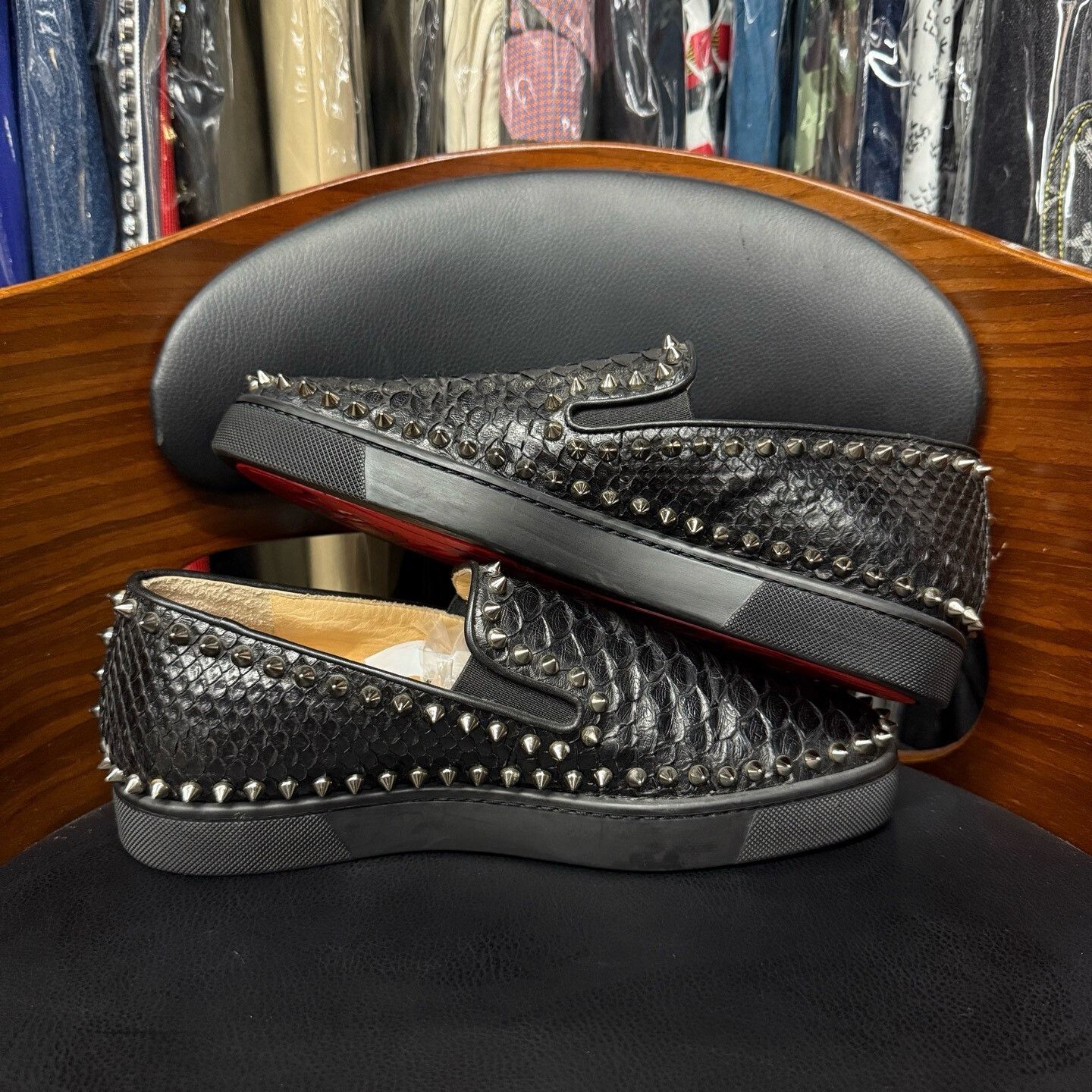 Christian Louboutin Christian Louboutin Black Lowtop Sneakers 39 Men Size US 6.5 / EU 39-40 - 7 Thumbnail