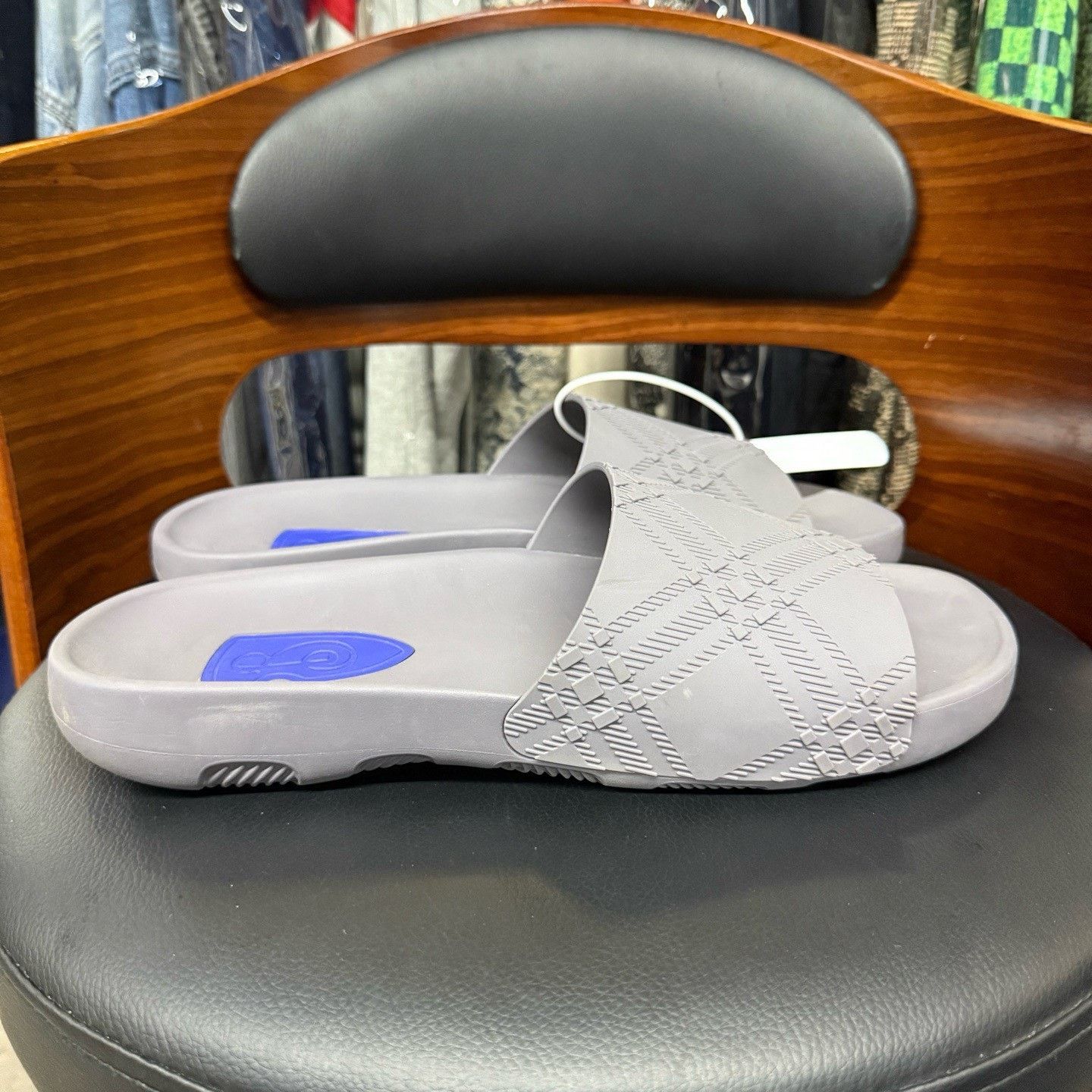 Burberry Burberry Sandals 25 Men Size US 10 / EU 43 - 4 Thumbnail