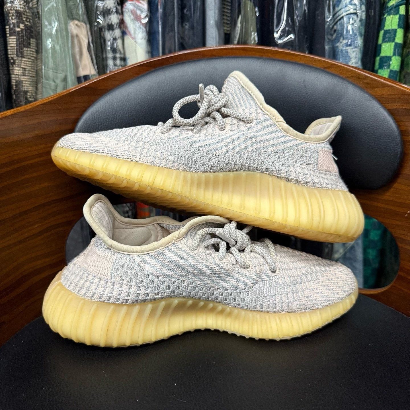 Adidas Adidas YEEZY350 Pink Lowtop Sneakers 38 Men Size US 6 / EU 39 - 7 Thumbnail
