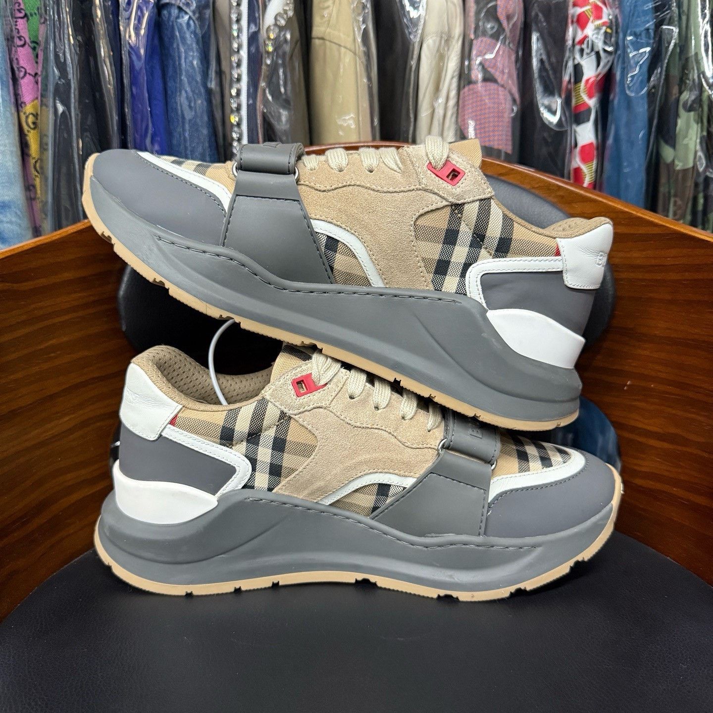 Burberry Burberry Plaid Lowtop Sneakers 41 Men Size US 8.5 / EU 41-42 - 7 Thumbnail