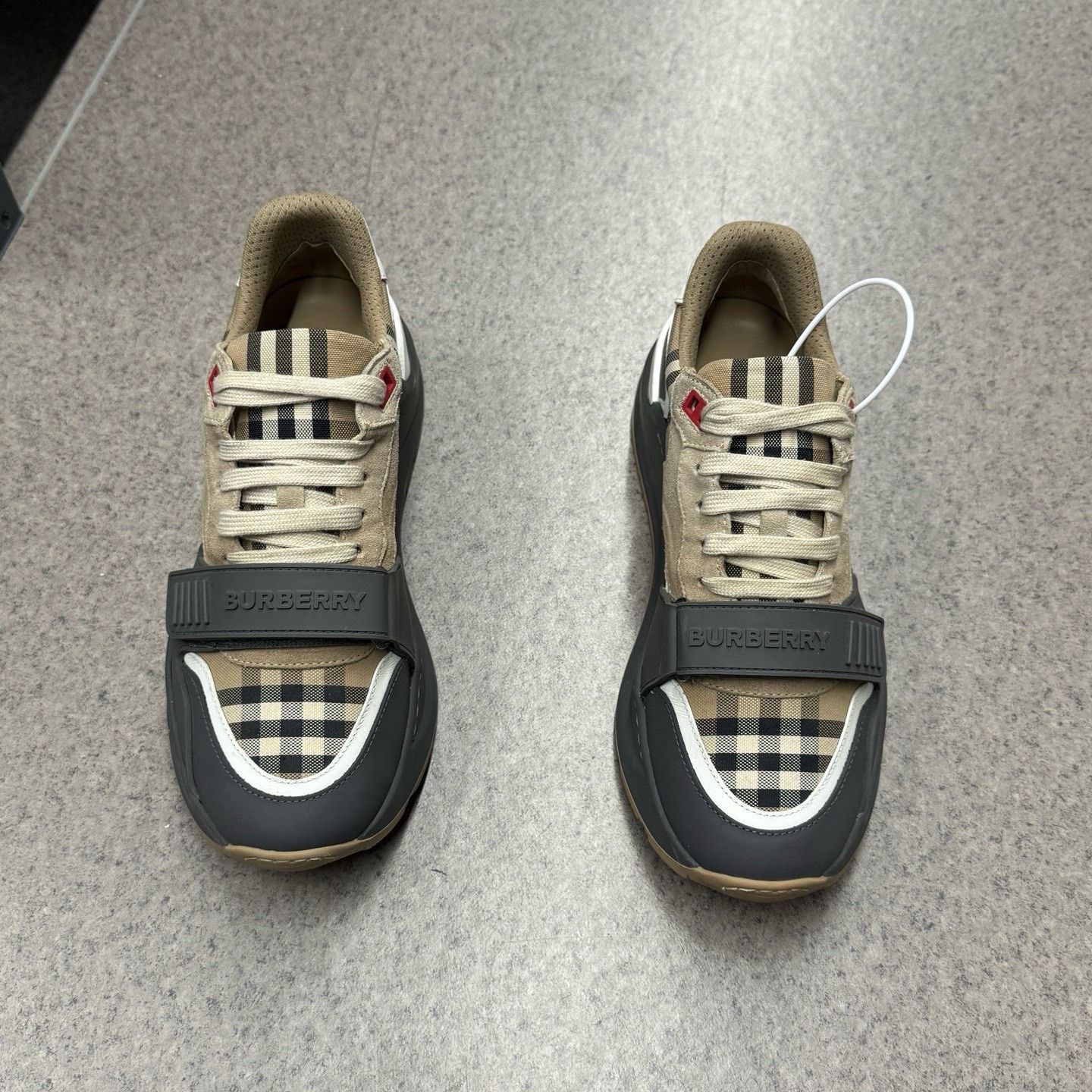 Burberry Burberry Plaid Lowtop Sneakers 41 Men Size US 8.5 / EU 41-42 - 5 Thumbnail