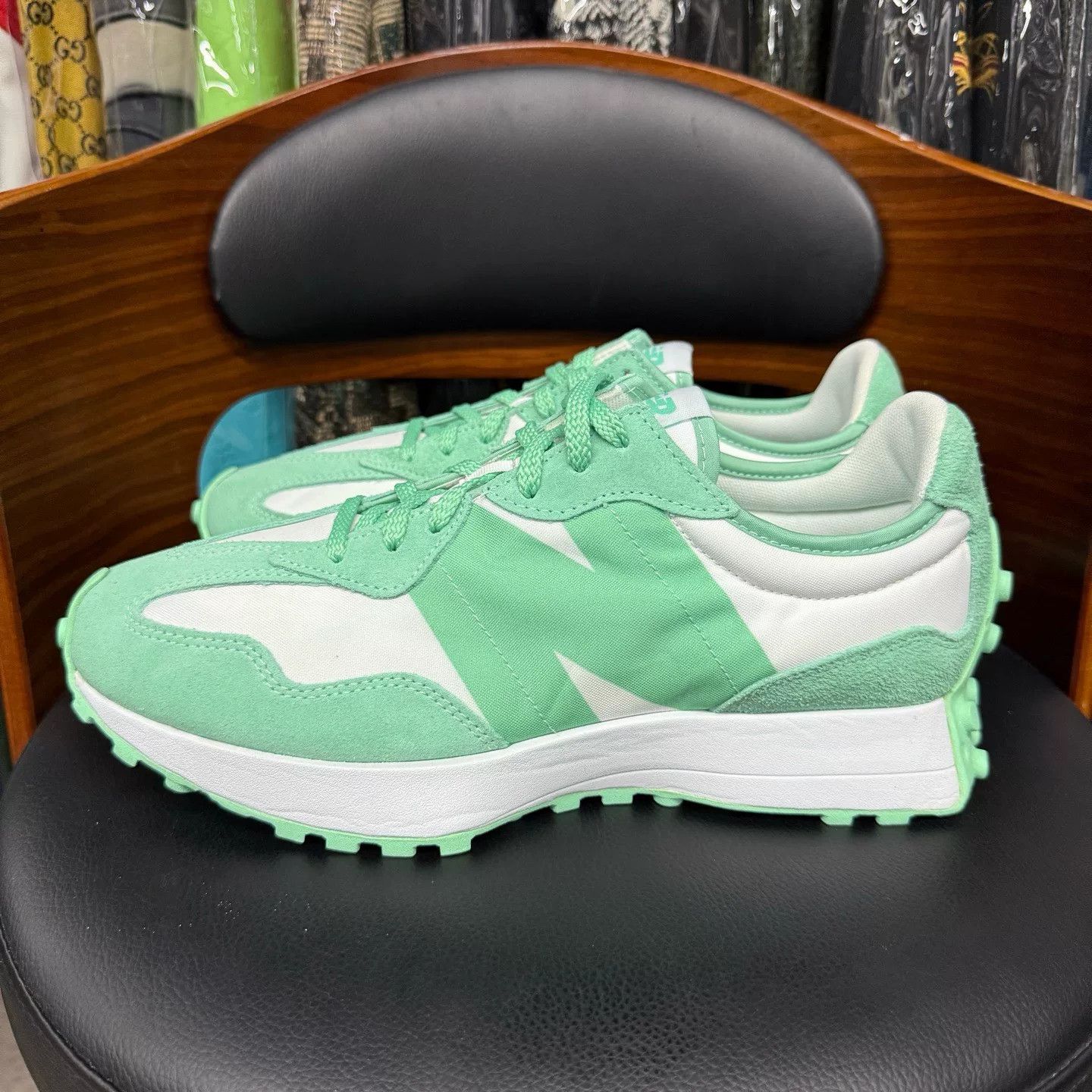 New Balance New Balance Green Lowtop Sneakers 44 Men Size US 10.5 / EU 43-44 - 6 Thumbnail