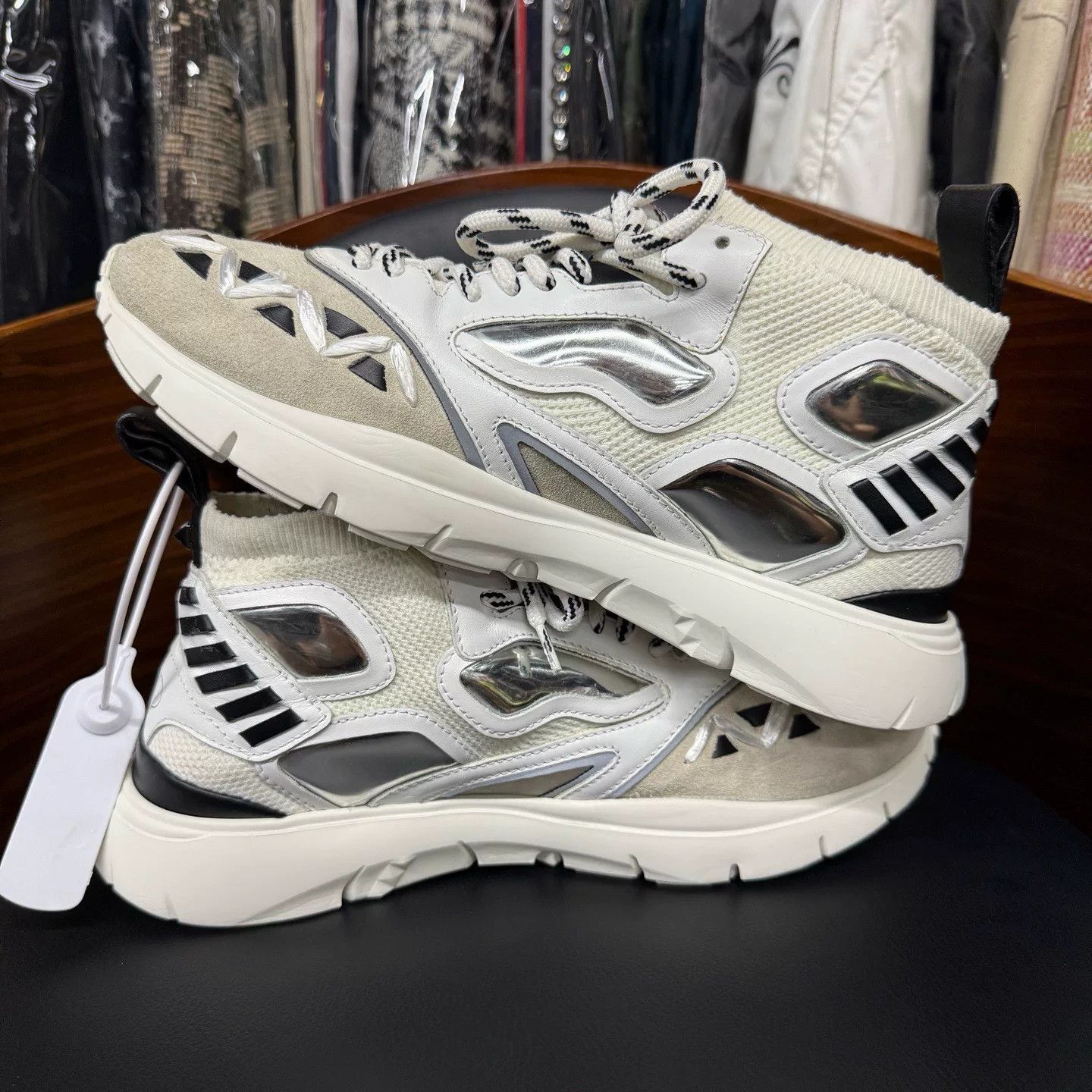 Valentino Valentino White Lowtop Sneakers 41 Men Size US 8.5 / EU 41-42 - 7 Thumbnail