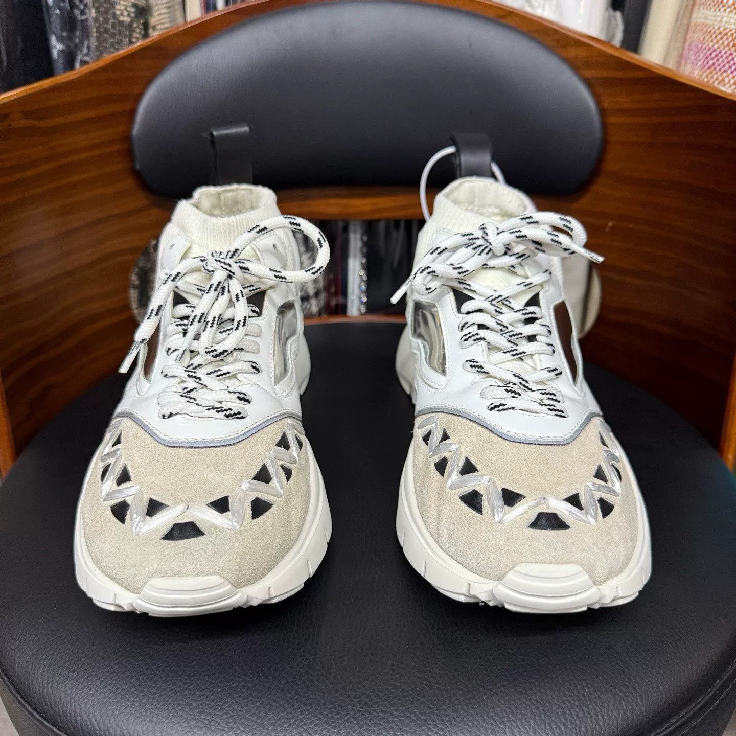 Valentino Valentino White Lowtop Sneakers 41 Men Size US 8.5 / EU 41-42 - 2 Thumbnail
