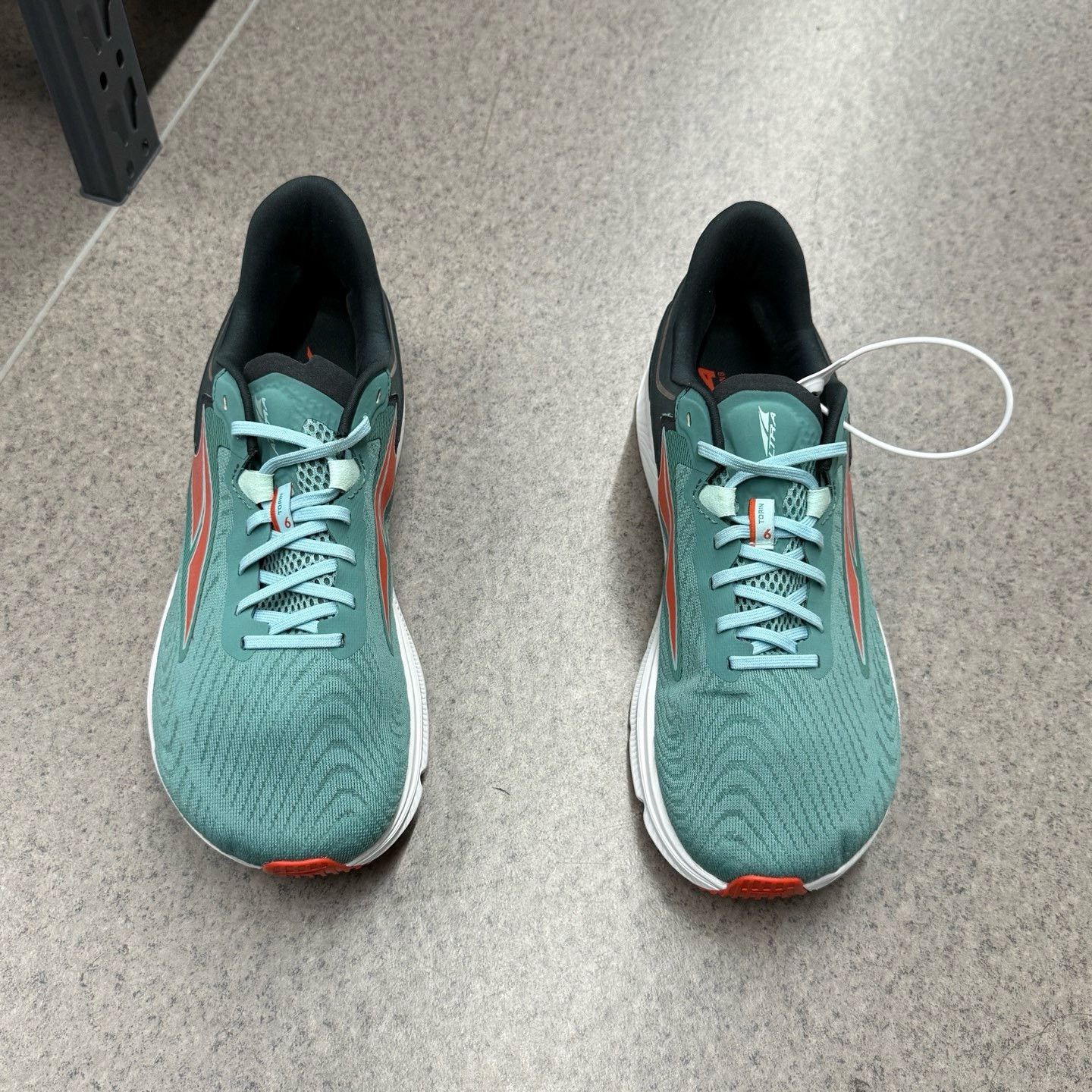 Other Running Lowtop Sneakers 44.5 Men Size US 11 / EU 44 - 5 Thumbnail