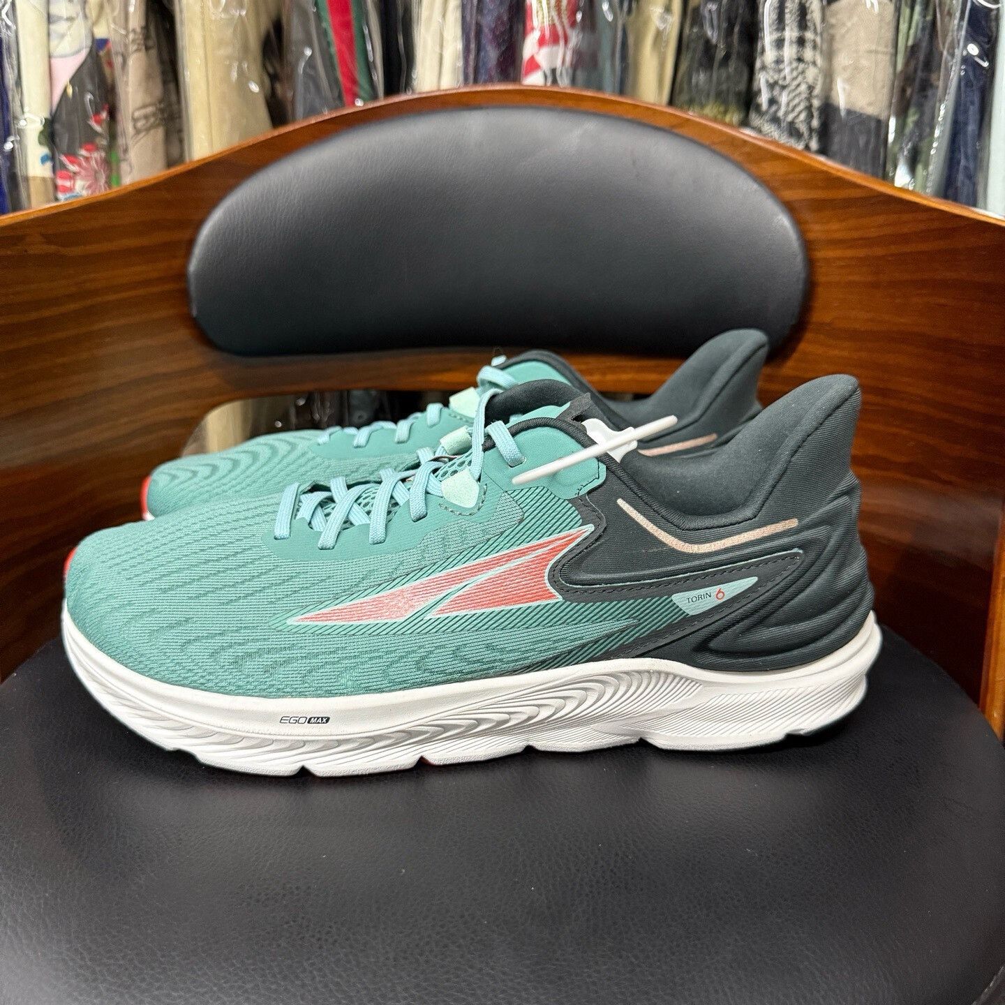 Other Running Lowtop Sneakers 44.5 Men Size US 11 / EU 44 - 6 Thumbnail