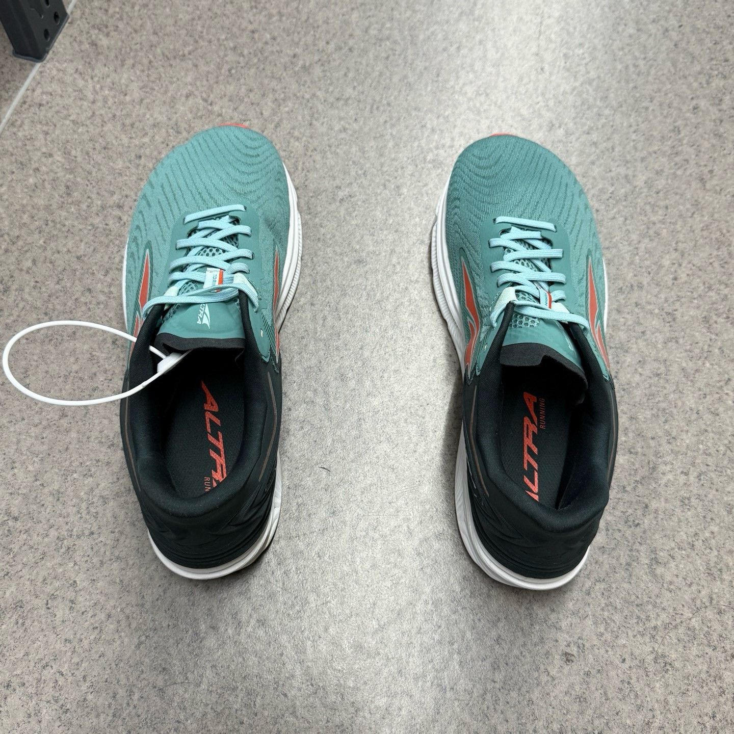 Other Running Lowtop Sneakers 44.5 Men Size US 11 / EU 44 - 8 Thumbnail