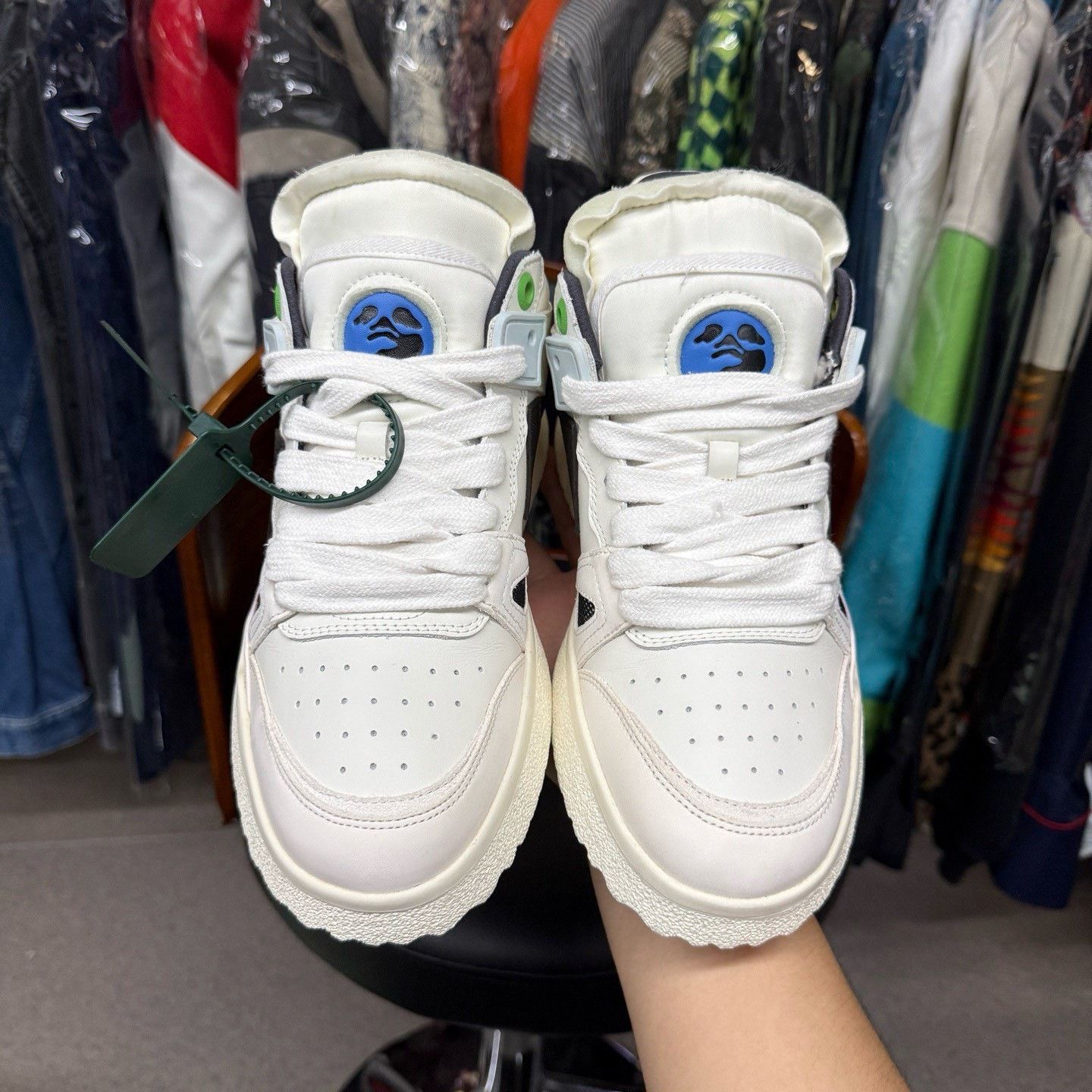 Off-White Off-White White Lowtop Sneakers 42 Men Size US 9 / EU 42 - 5 Thumbnail