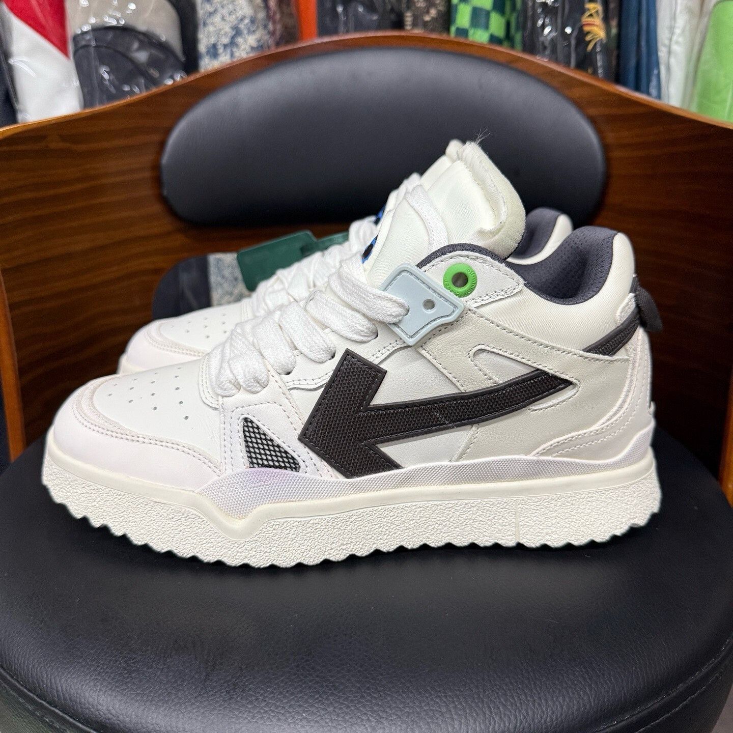 Off-White Off-White White Lowtop Sneakers 42 Men Size US 9 / EU 42 - 6 Thumbnail