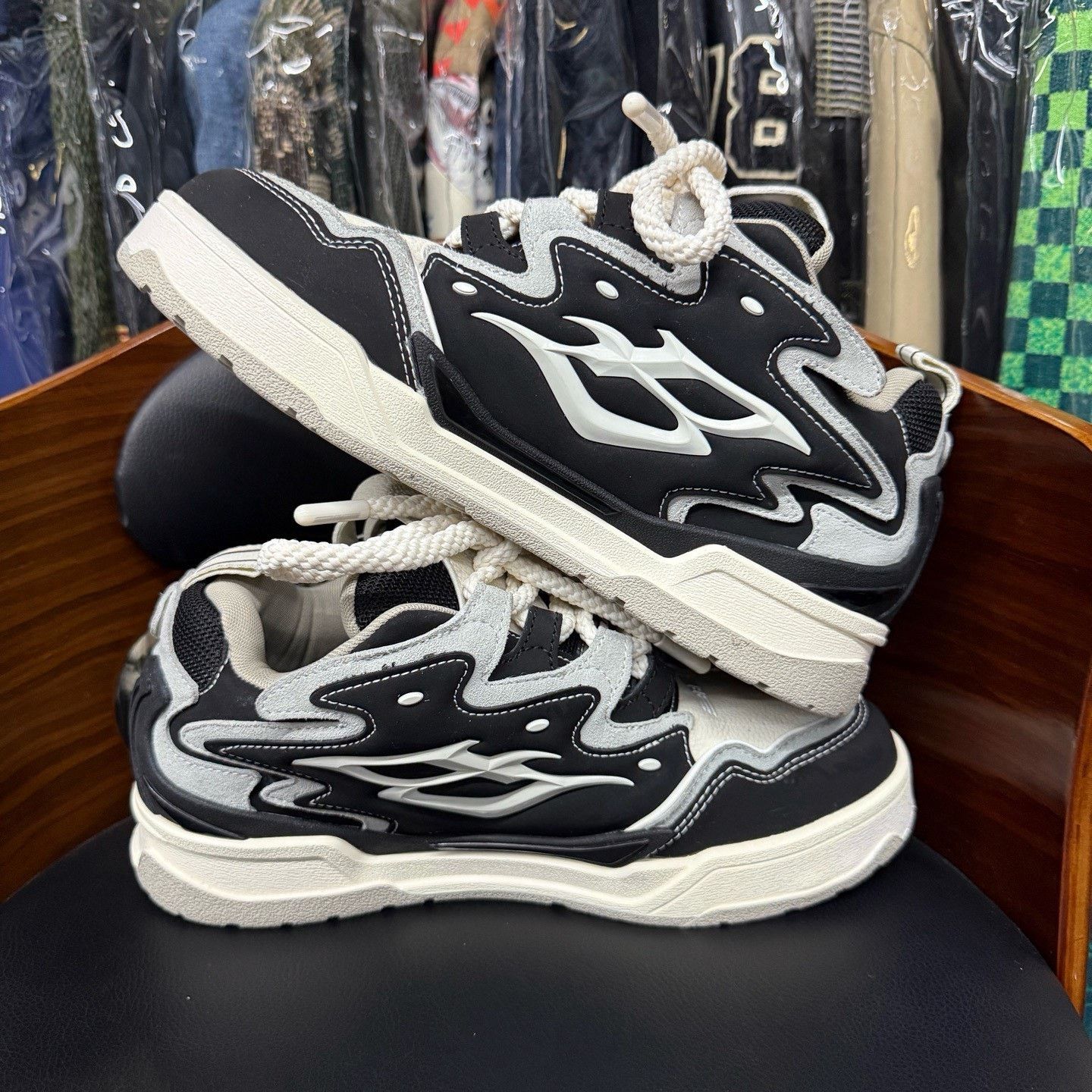 Other Black Lowtop Sneakers 43 Men Size US 10 / EU 43 - 7 Thumbnail